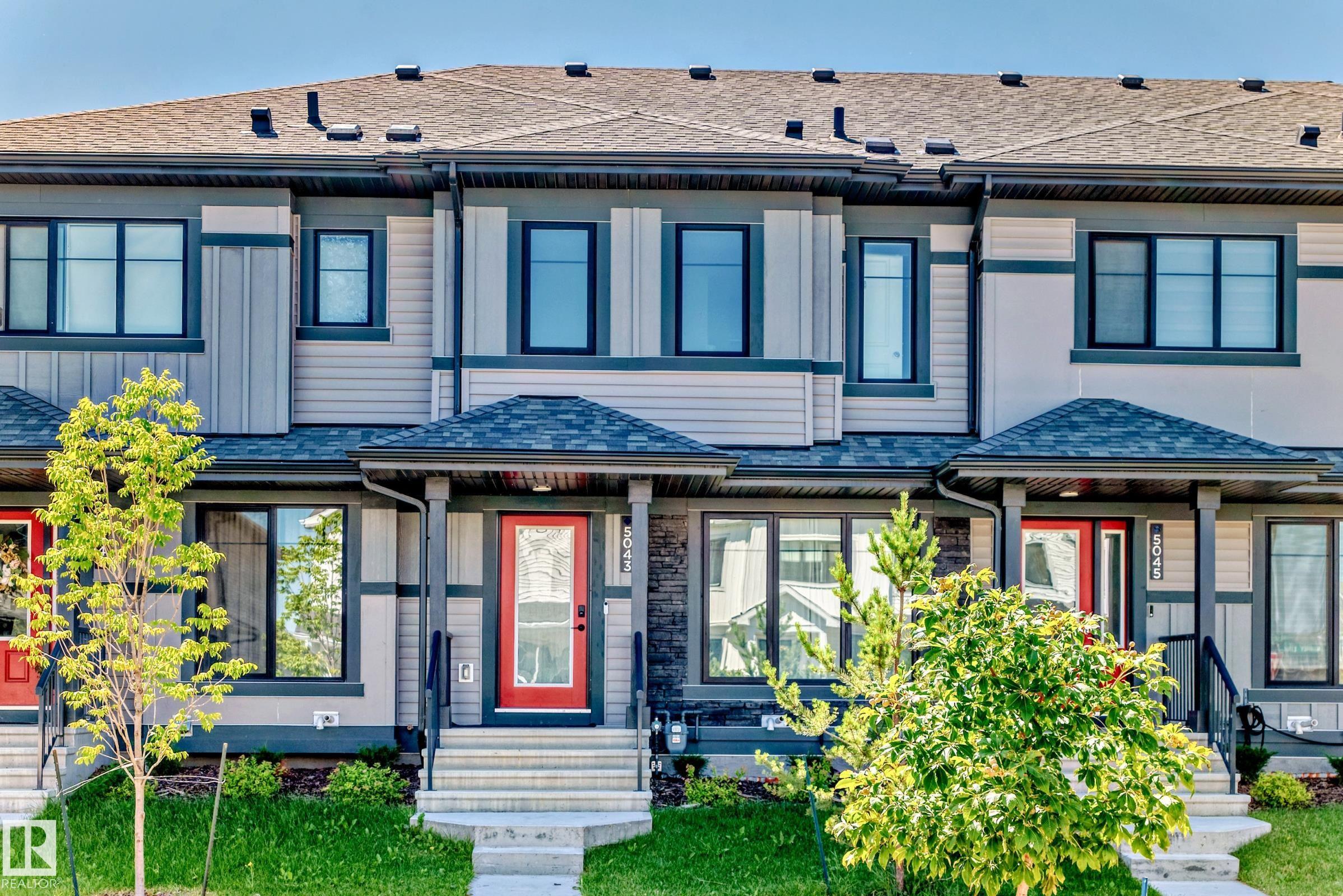 Real Estate Listing MLS E4464876