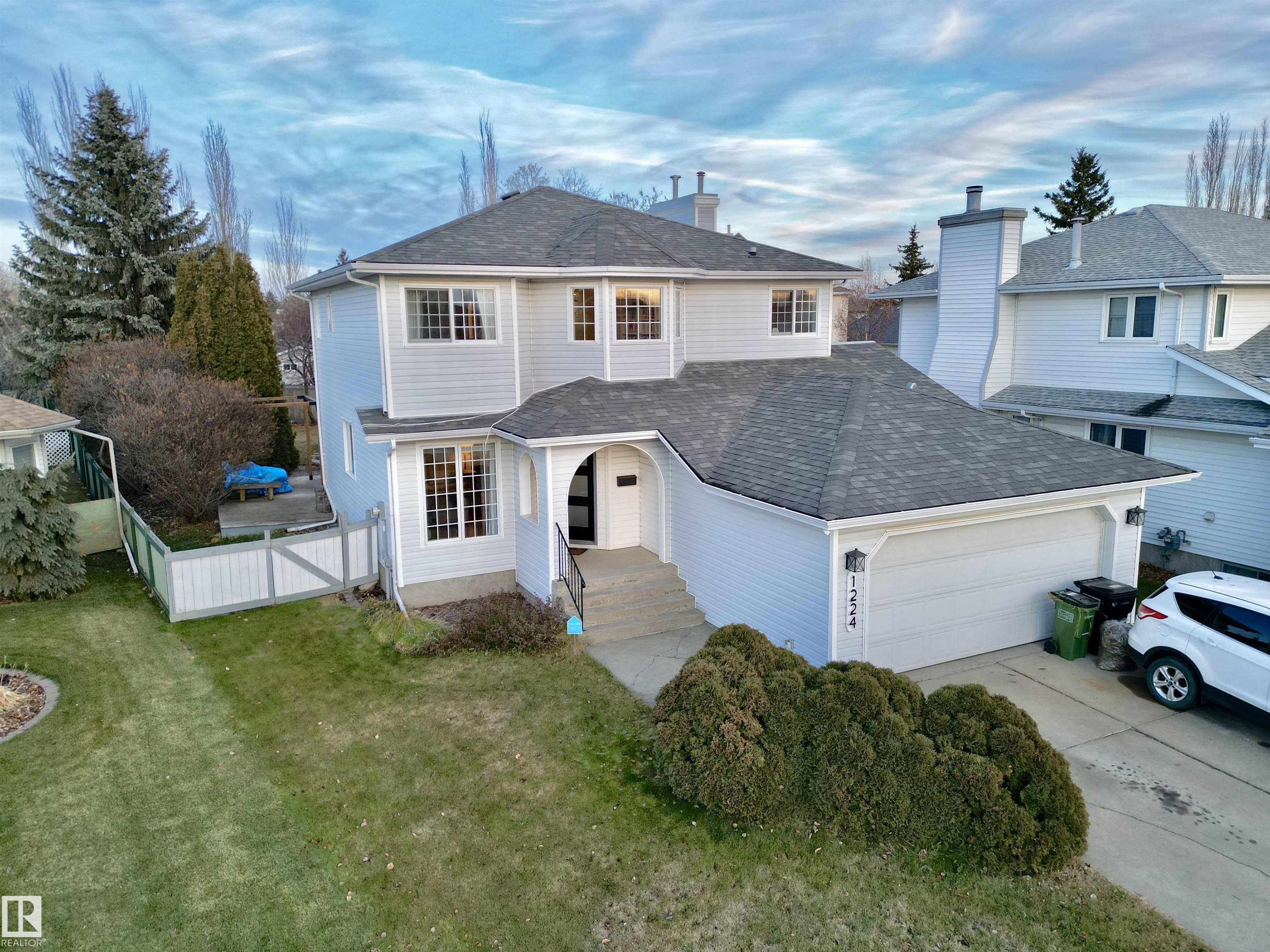1224 Potter Greens Drive, Edmonton, MLS® # E4466064