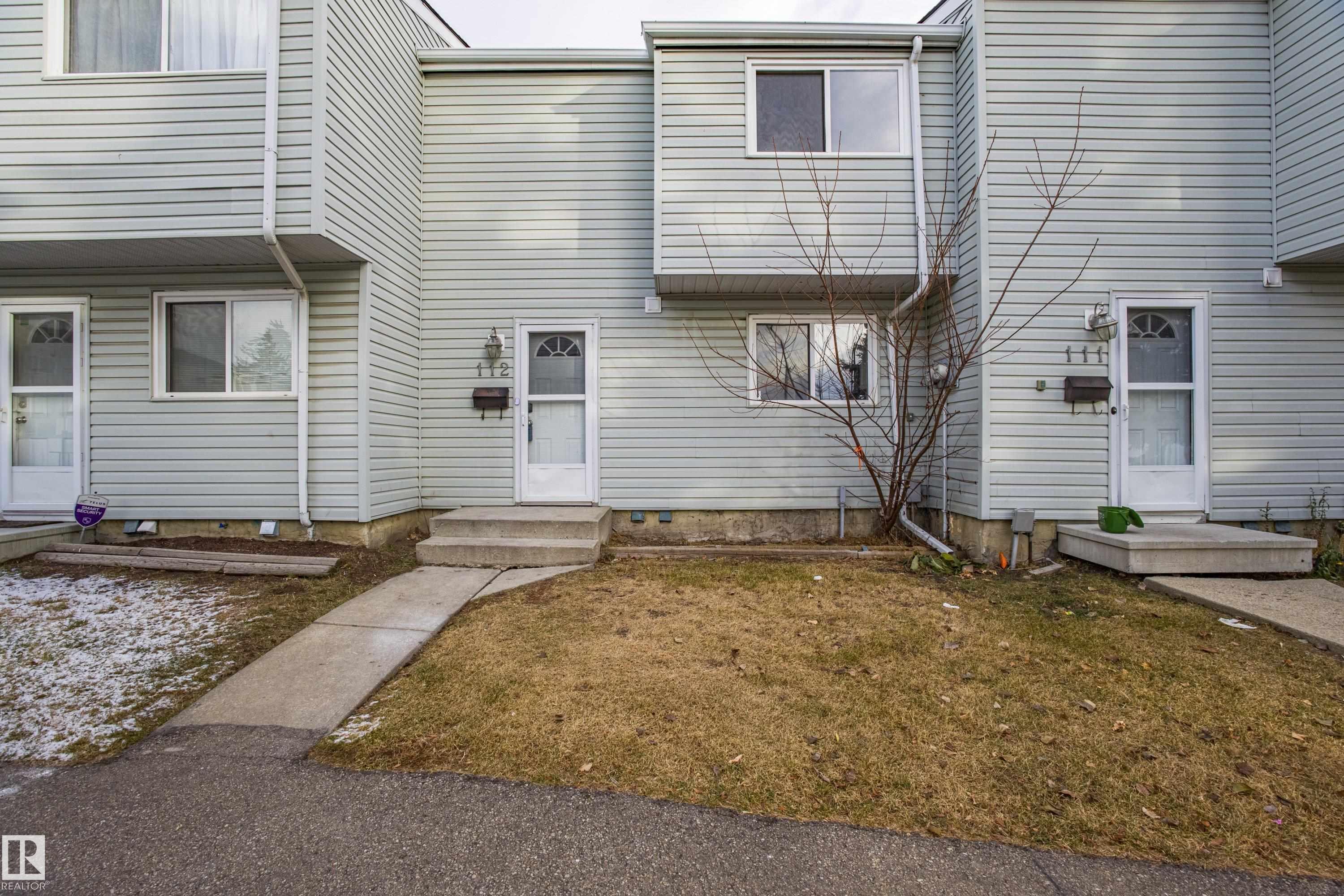 112 Dickinsfield Court Nw, Edmonton, MLS® # E4466594