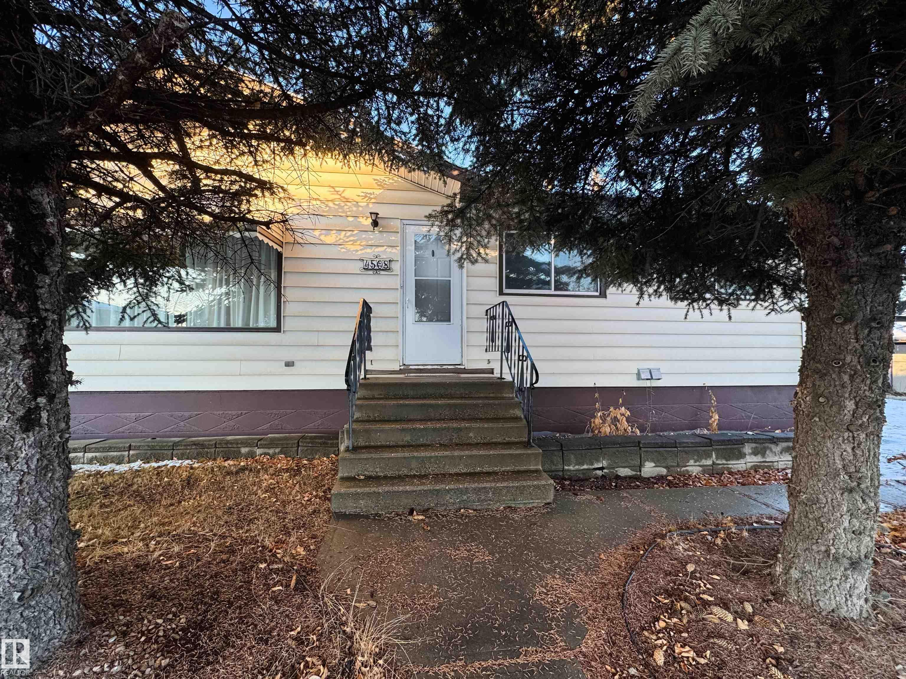 4508 50 Avenue, Drayton Valley, MLS® # E4466618