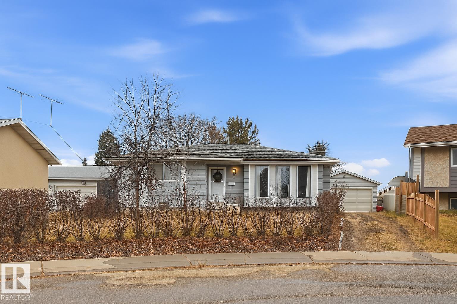 4506 48 Avenue, Gibbons, MLS® # E4466695