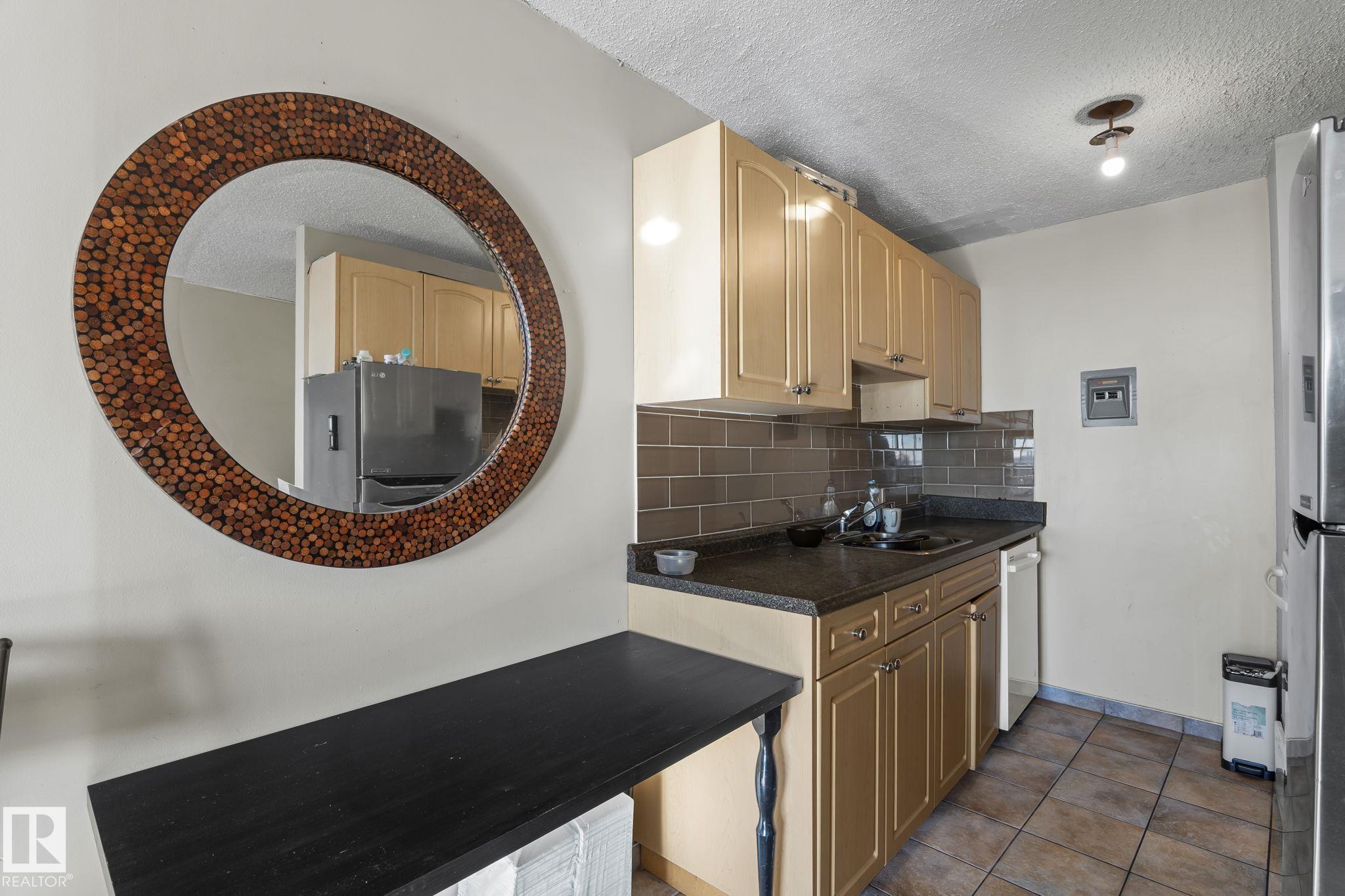 # 2004 10883 Saskatchewan Dr., Edmonton, MLS® # E4466968