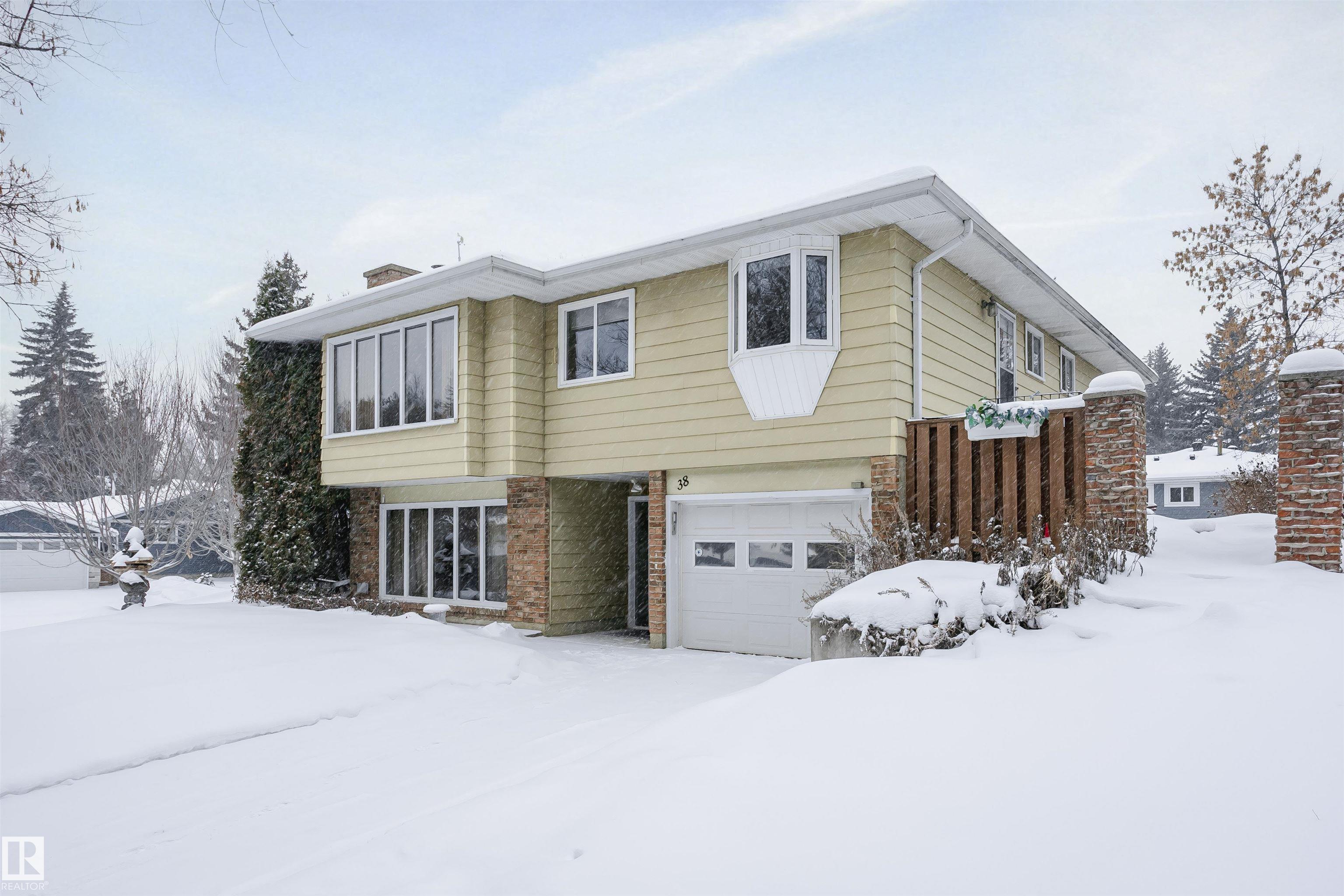 38 Glenhaven Crescent, St. Albert, MLS® # E4468363
