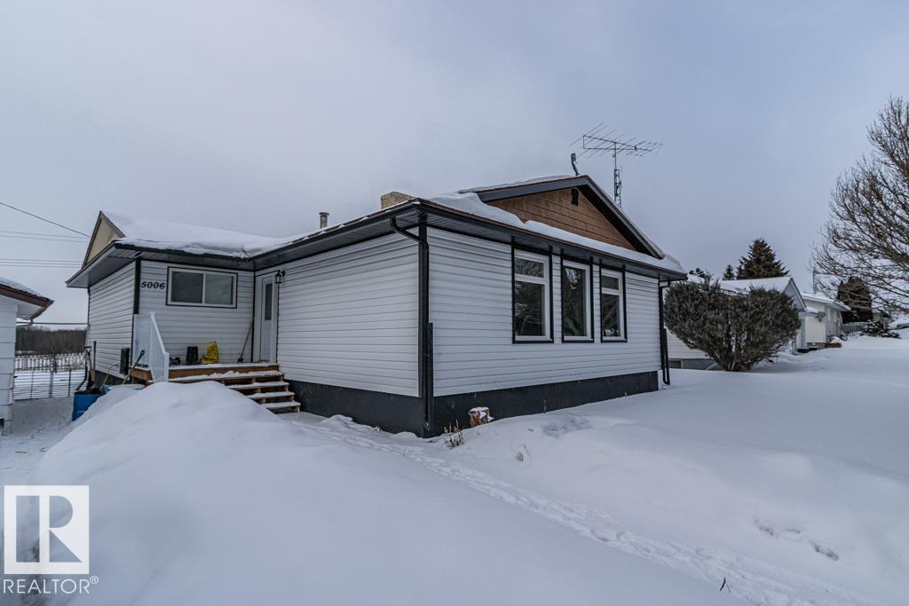 5006 51 St, Myrnam, MLS® # E4471209