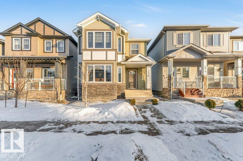 Real Estate Listing MLS E4471326