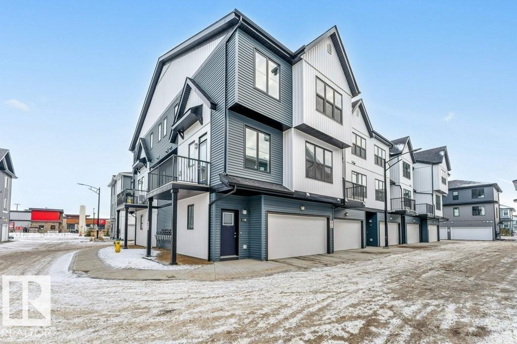 Real Estate Listing MLS E4471715