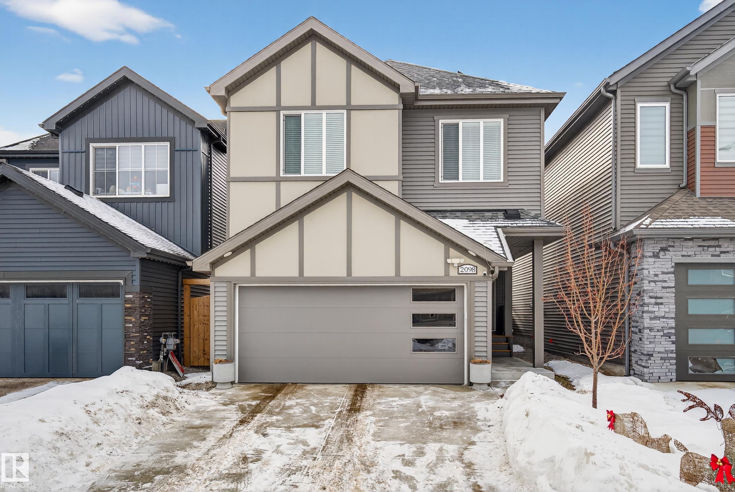 2098 Graydon Hill Crescent, Edmonton, MLS® # E4471850