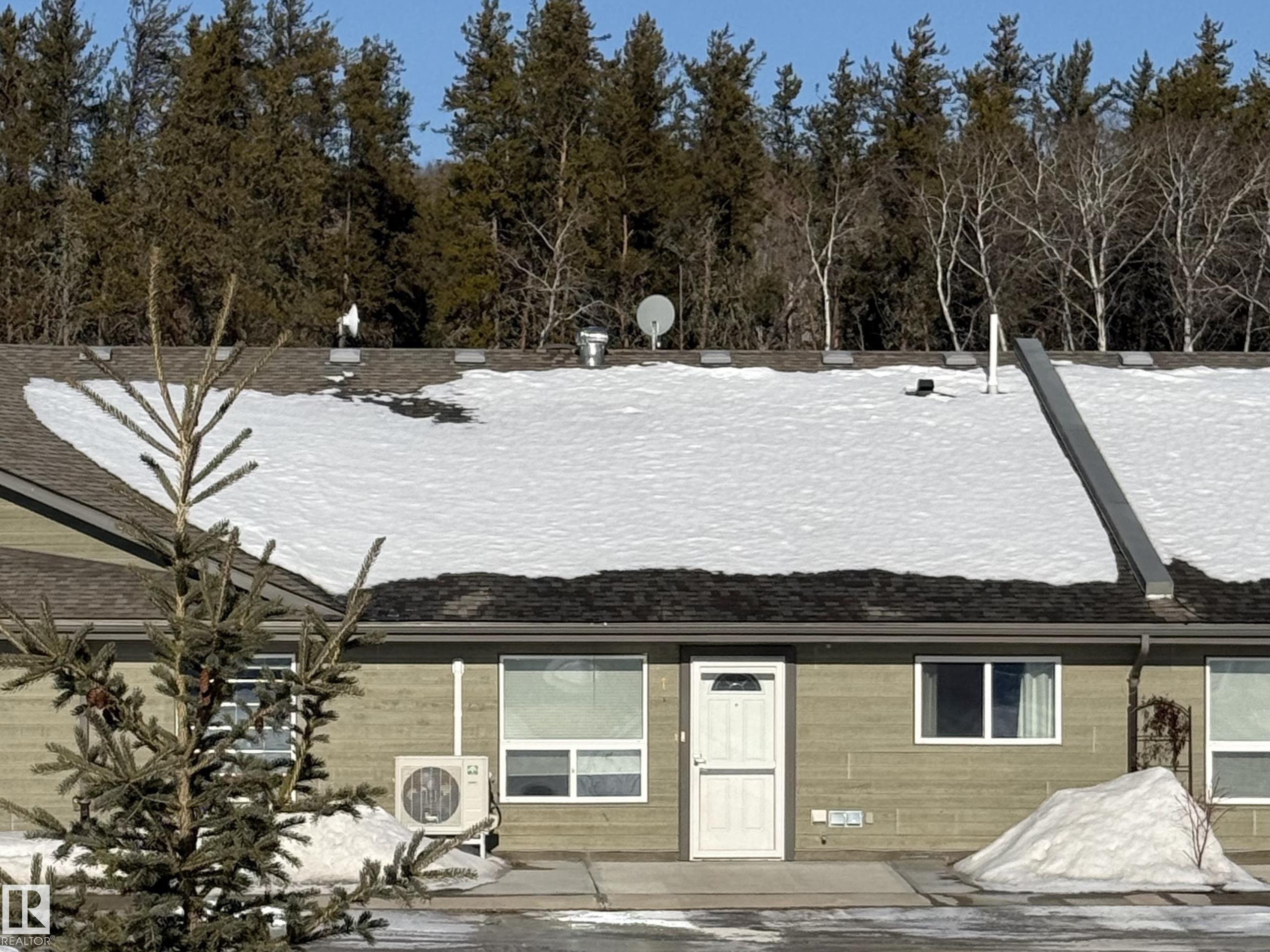 1 5011 Pine Drive, Cherry Grove, MLS® # E4472127