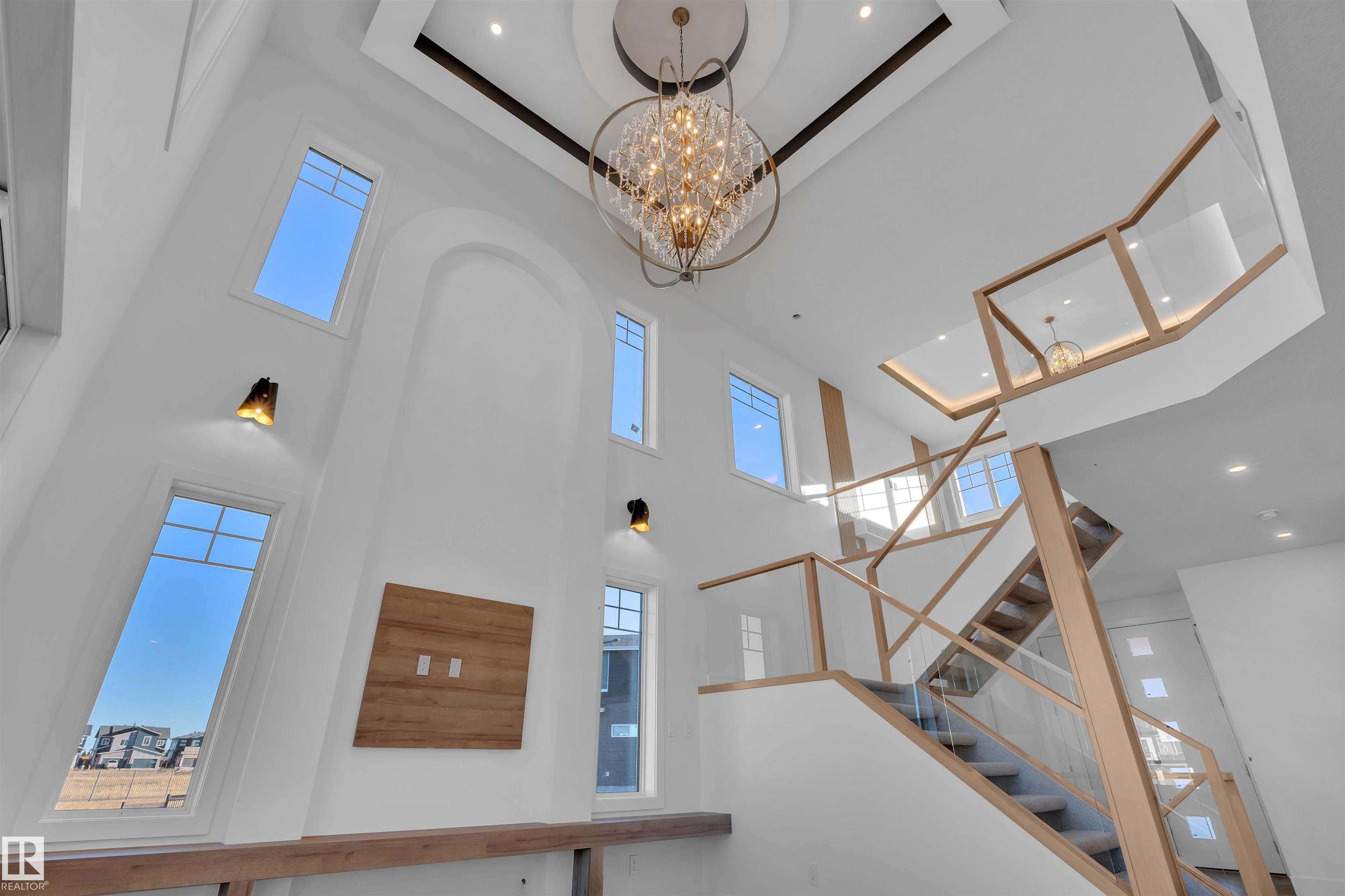 Real Estate Listing MLS E4473858