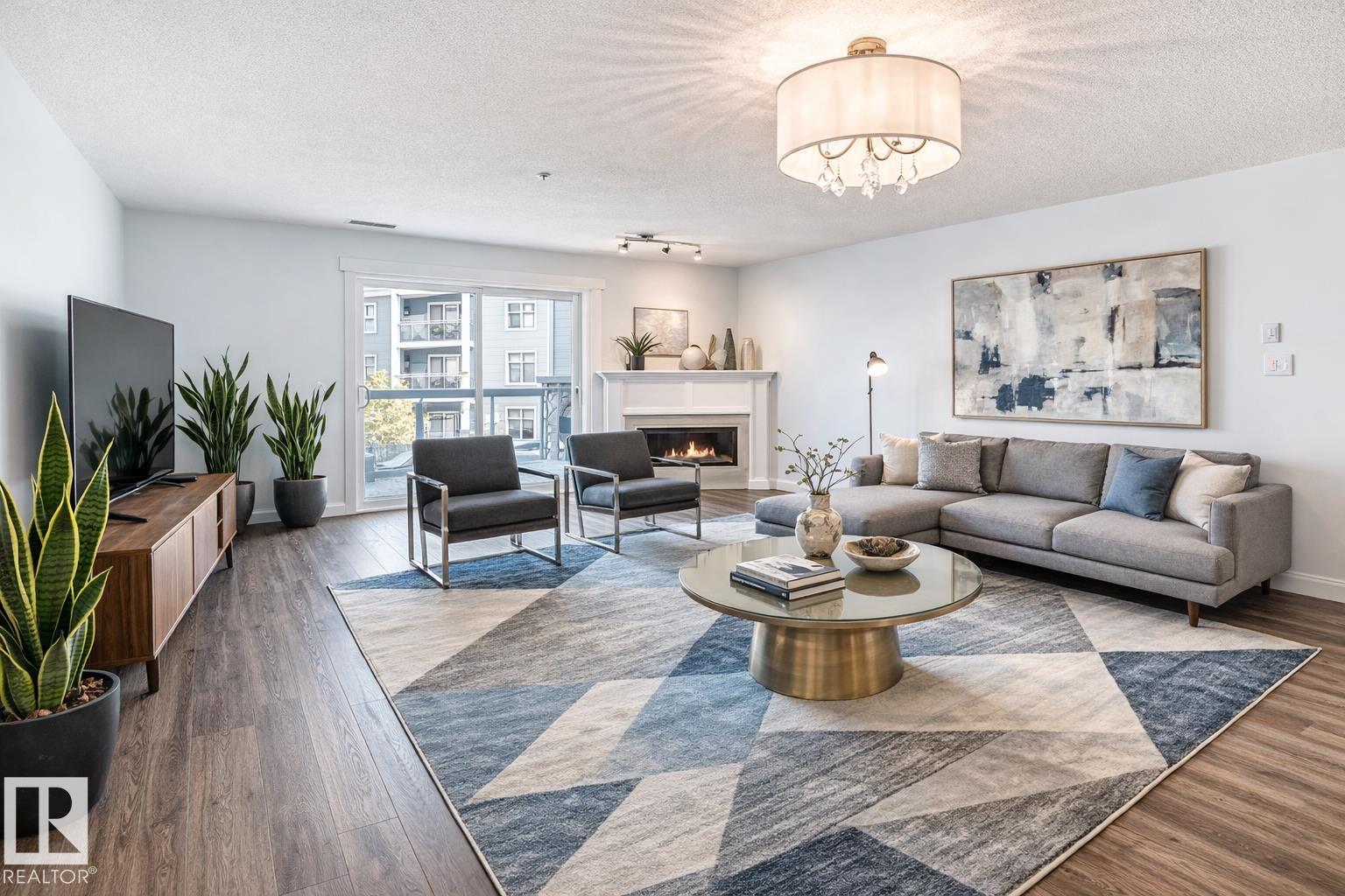 Real Estate Listing MLS E4474335