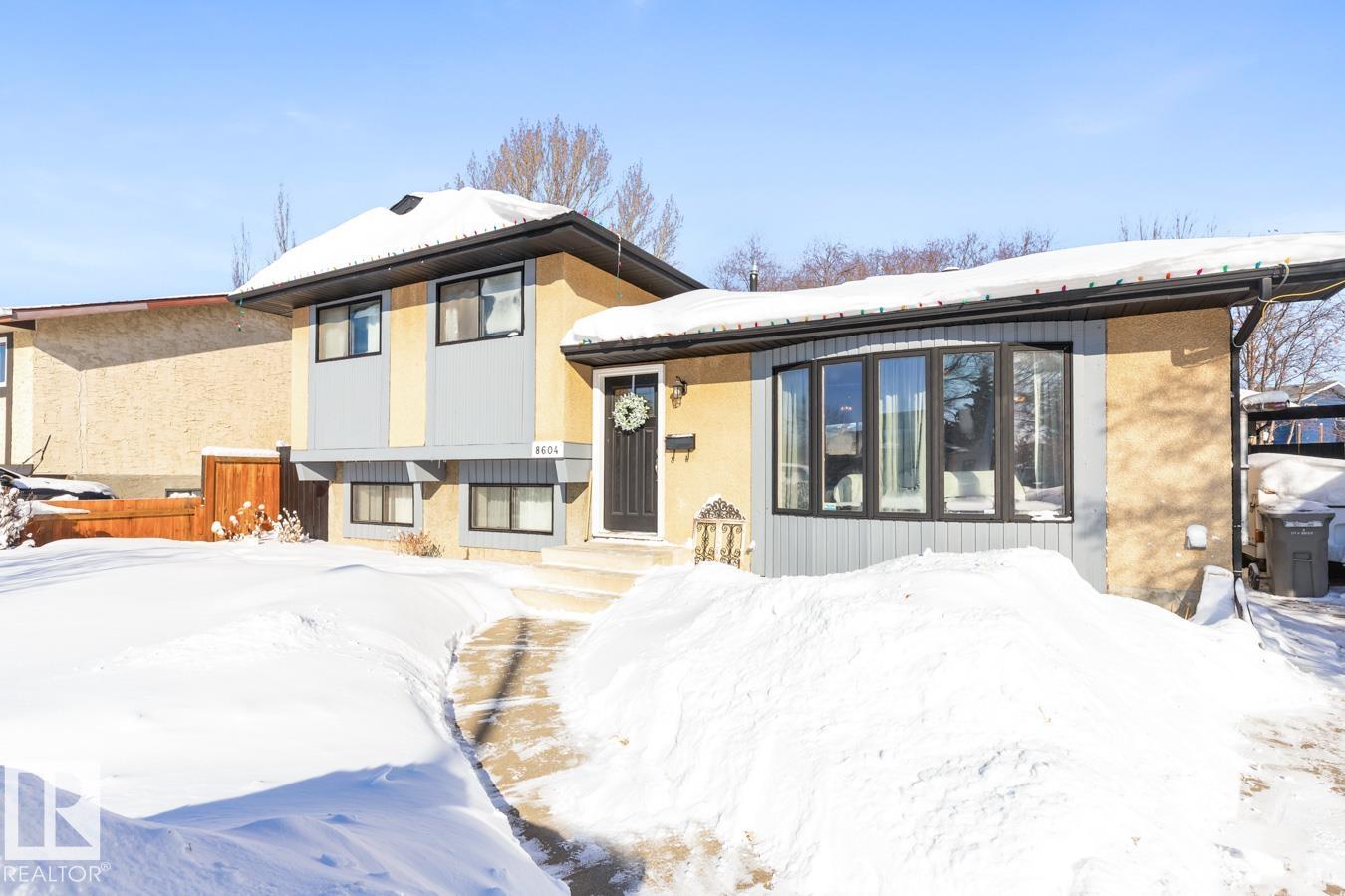 Real Estate Listing MLS E4476111