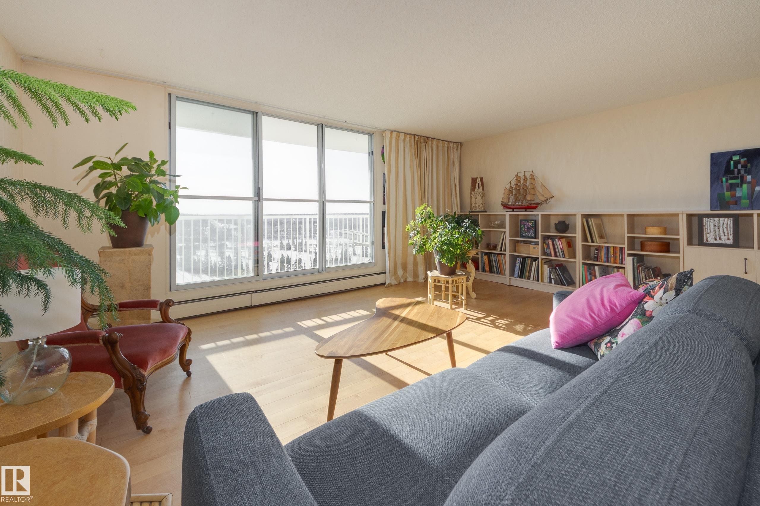 306 12121 Jasper Avenue, Edmonton, MLS® # E4477345