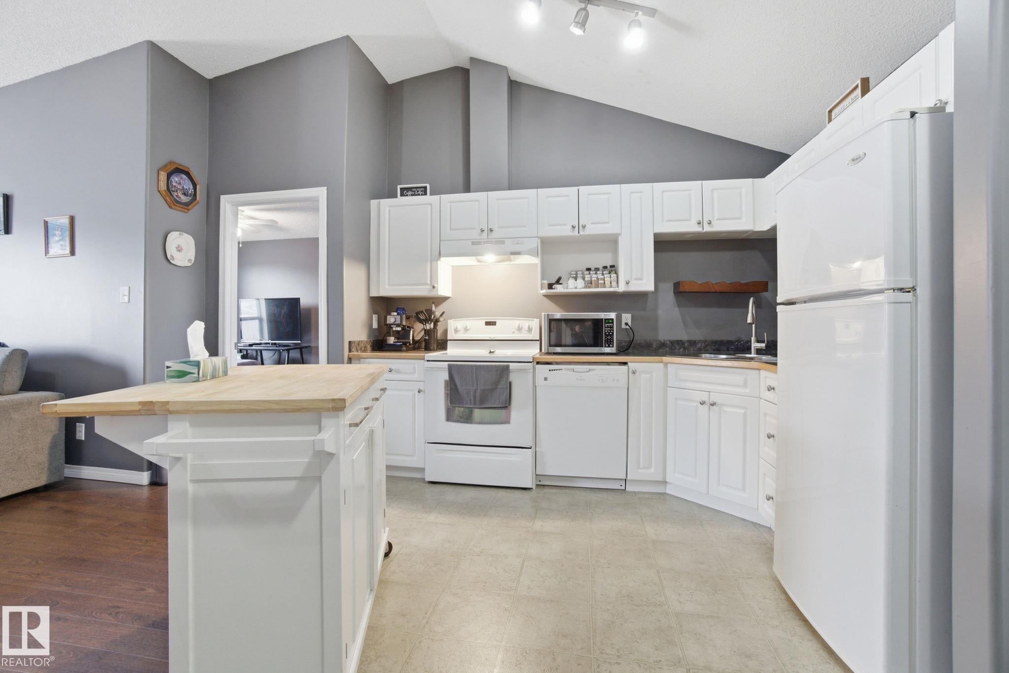 421 155 Edwards Drive, Edmonton, MLS® # E4477484