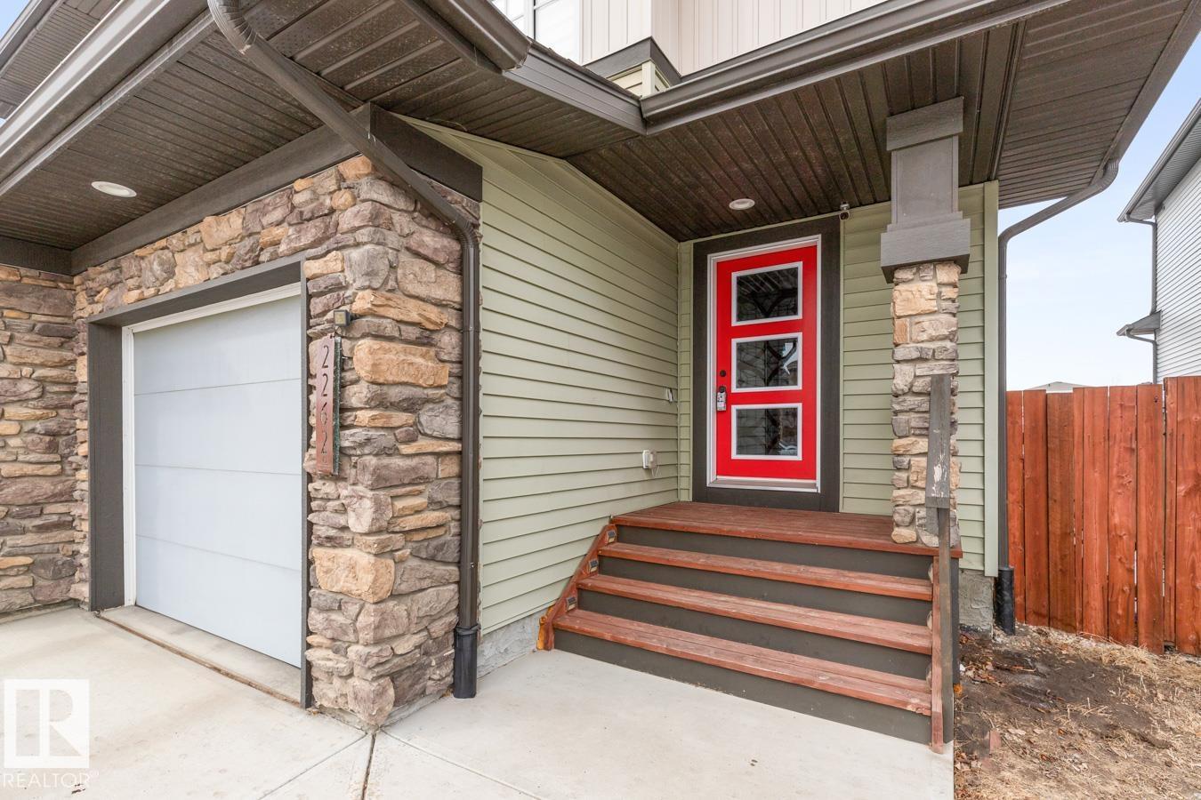 2262 Casey Crescent, Edmonton, MLS® # E4477761