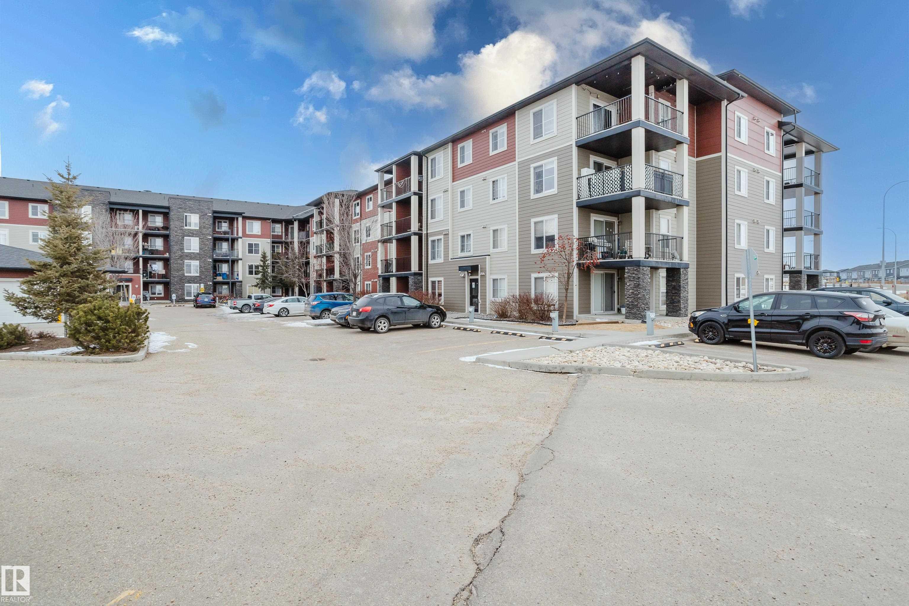 Real Estate Listing MLS E4478508