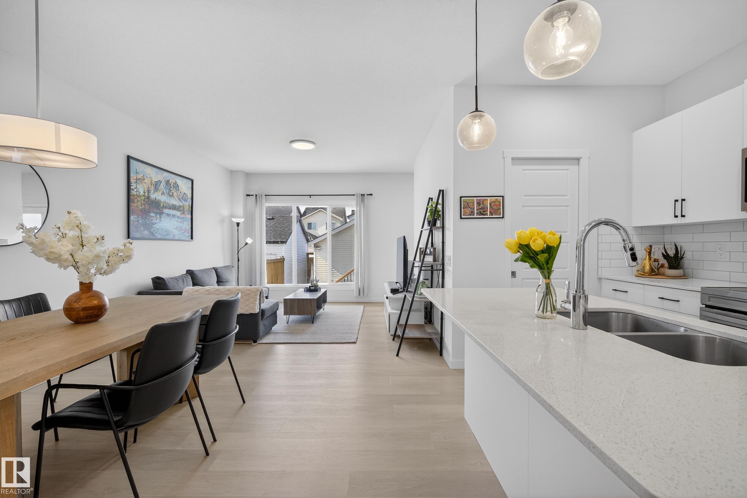 3670 Erlanger Road, Edmonton, MLS® # E4480845