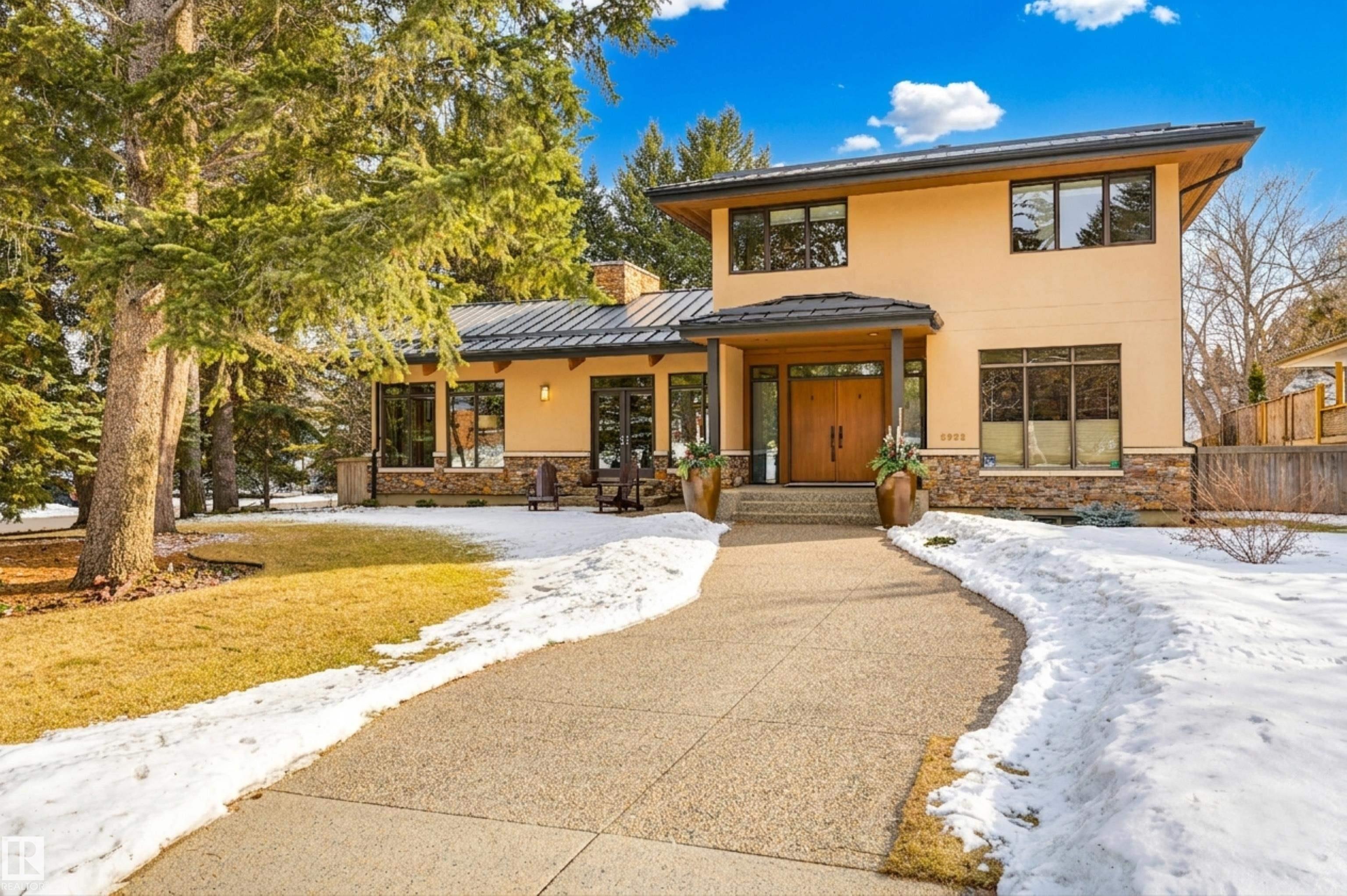 9302 Edinboro Road, Edmonton, MLS® # E4480986