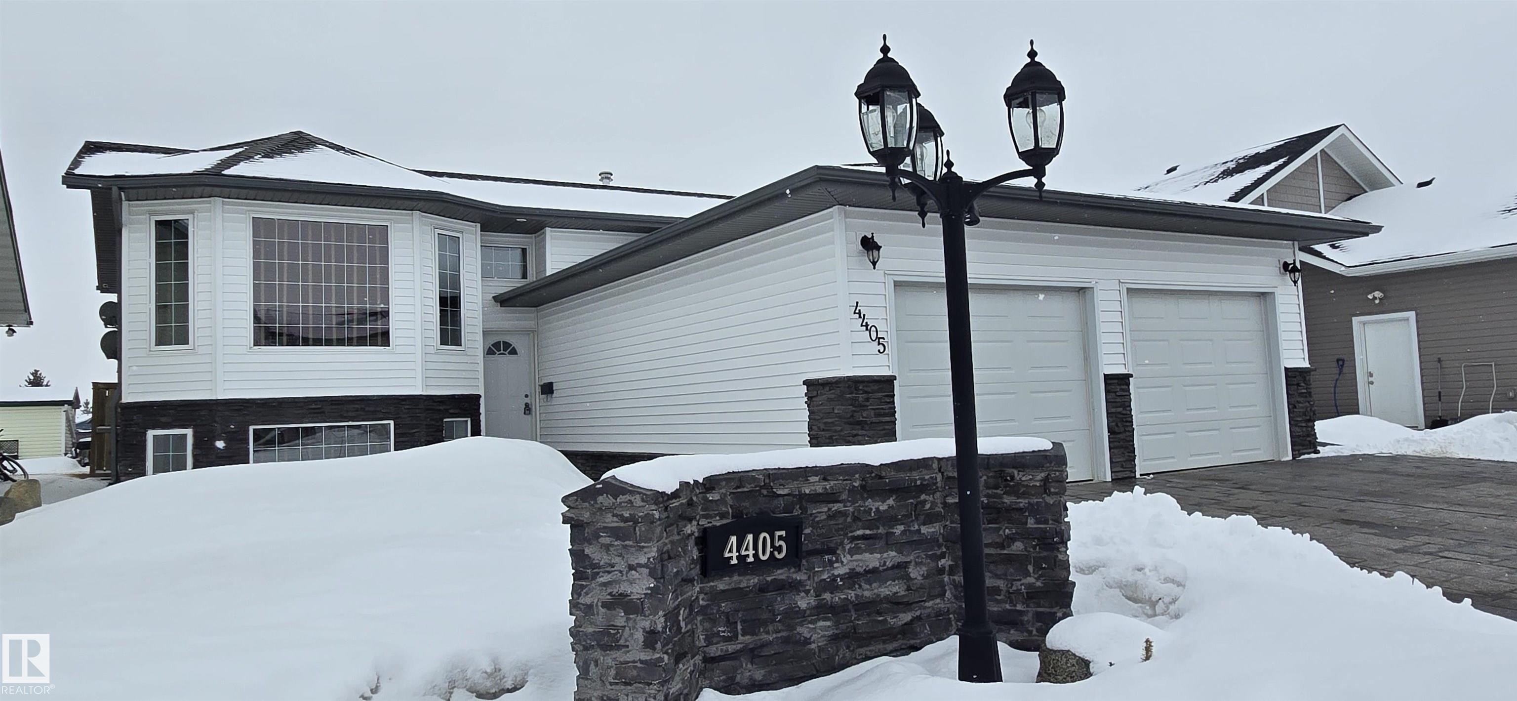 4405 59 Avenue, Vegreville, MLS® # E4480989