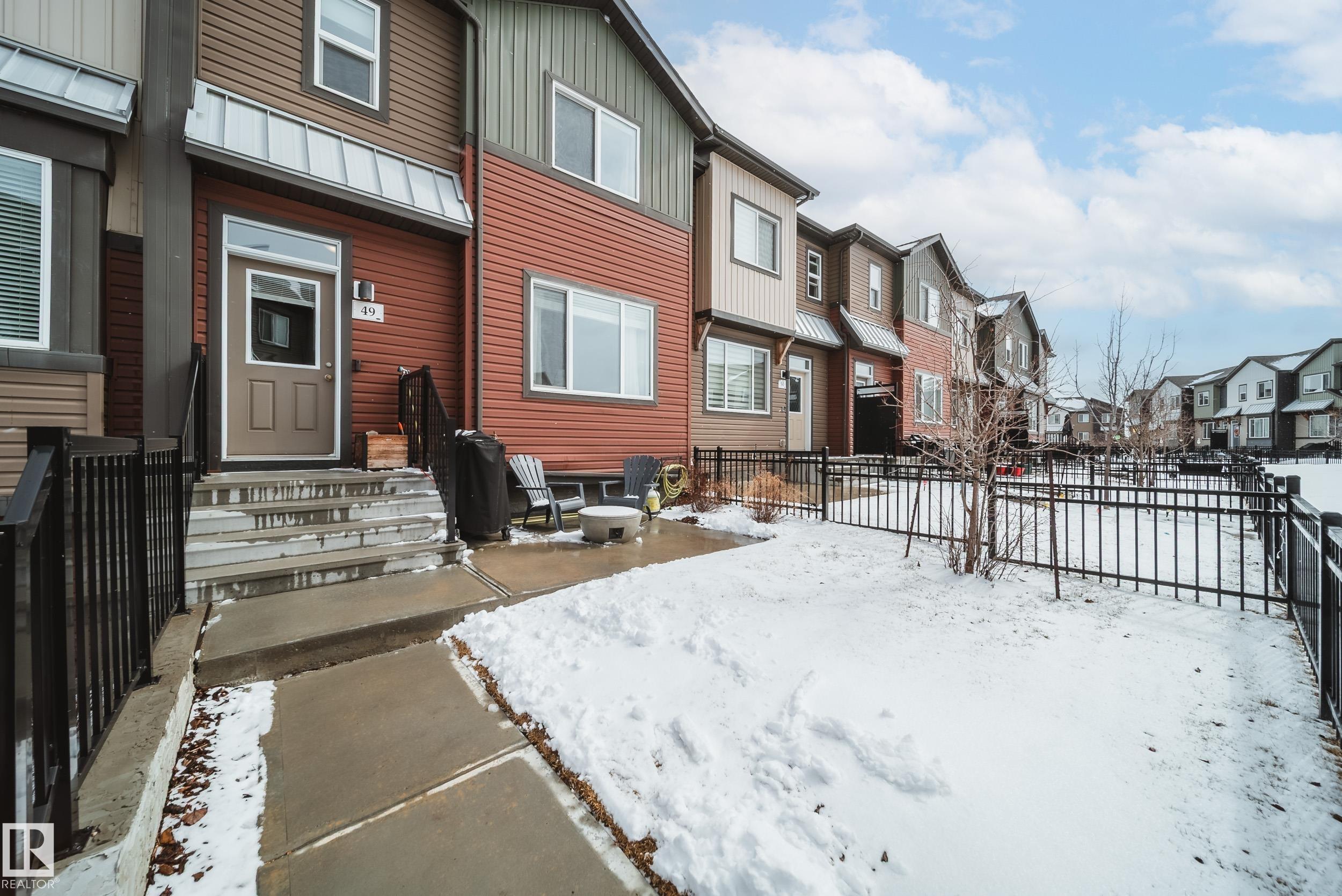 Real Estate Listing MLS E4481553