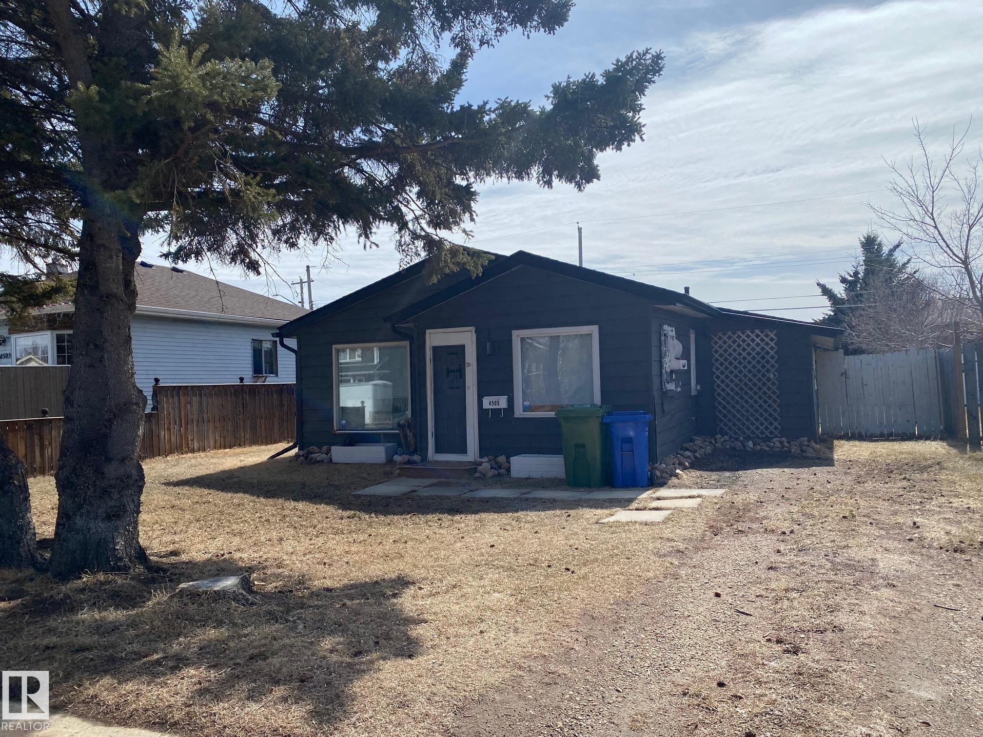 4505 53 Avenue, Wetaskiwin, MLS® # E4482093