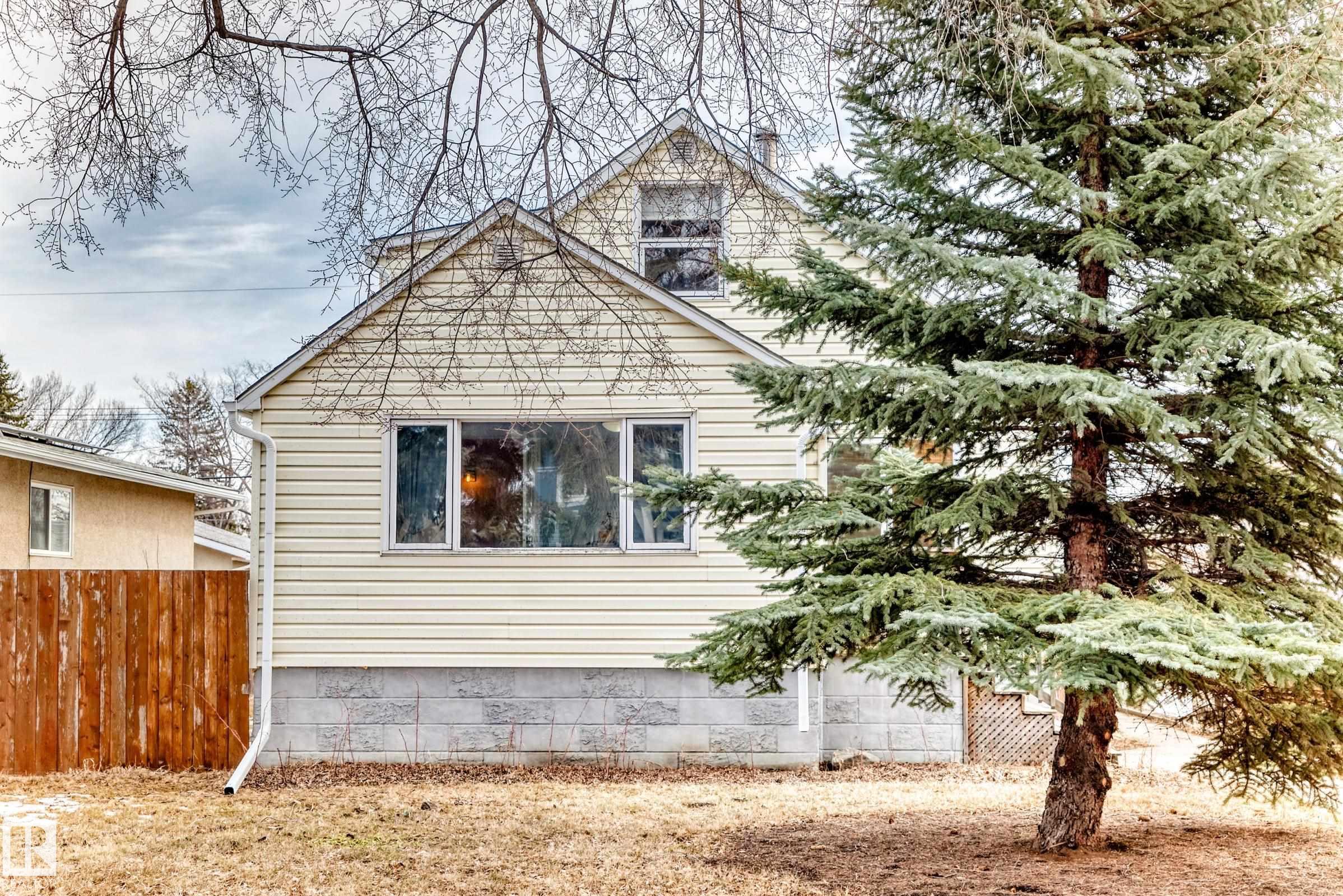 12015 104 Street, Edmonton, MLS® # E4482112