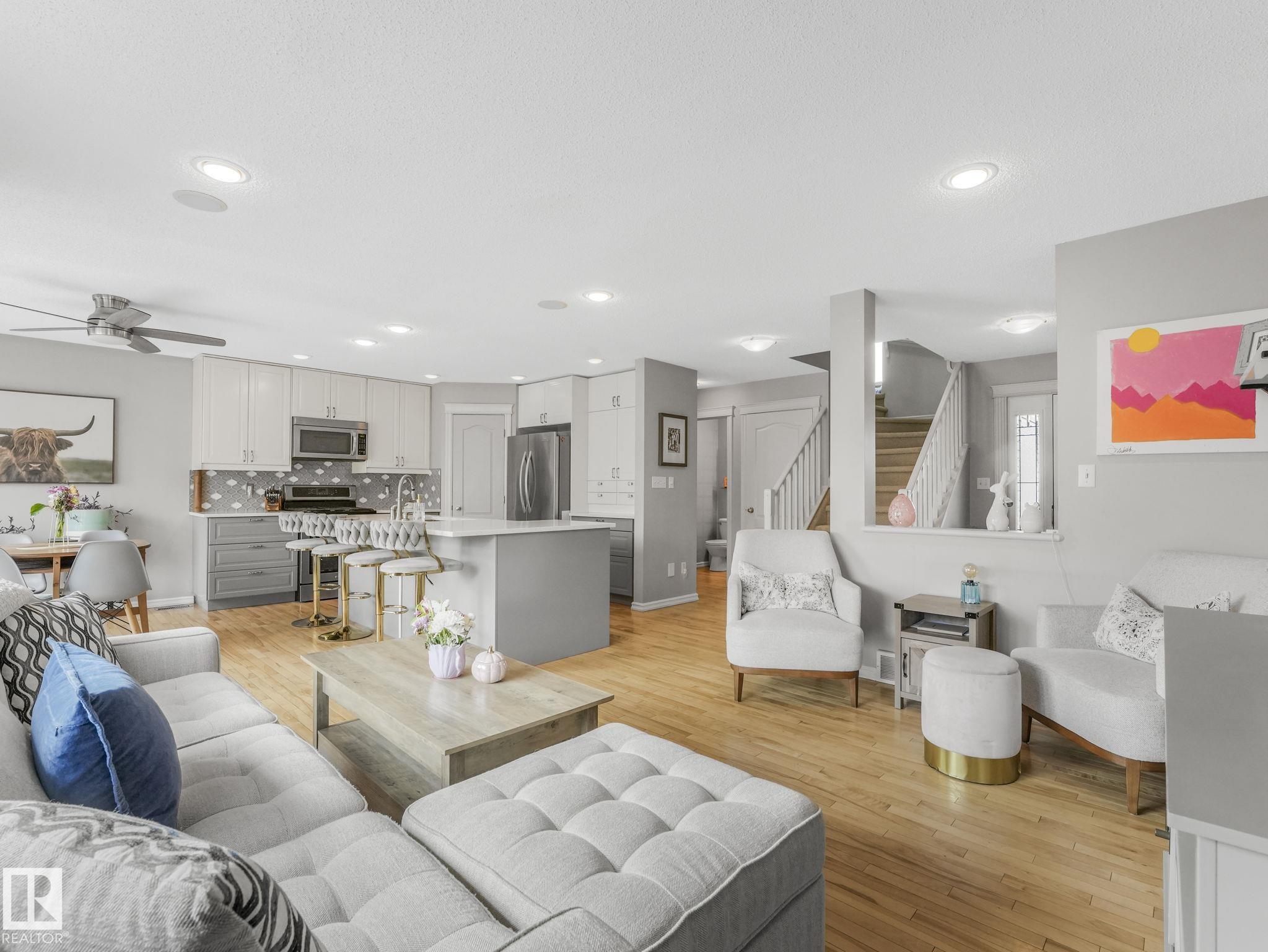 2354 Taylor Close, Edmonton, MLS® # E4482208