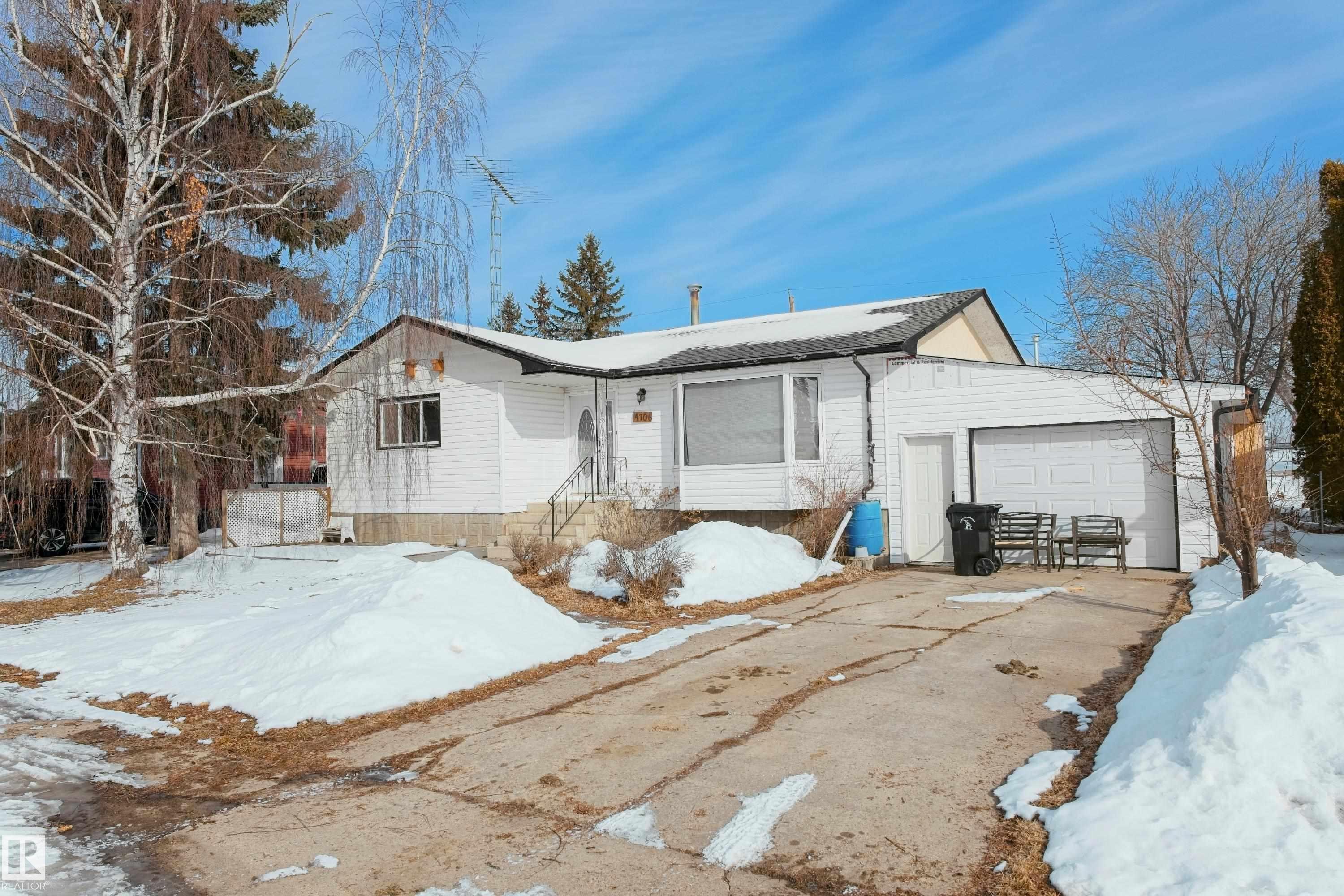 4706 54 Avenue, Barrhead, MLS® # E4483155