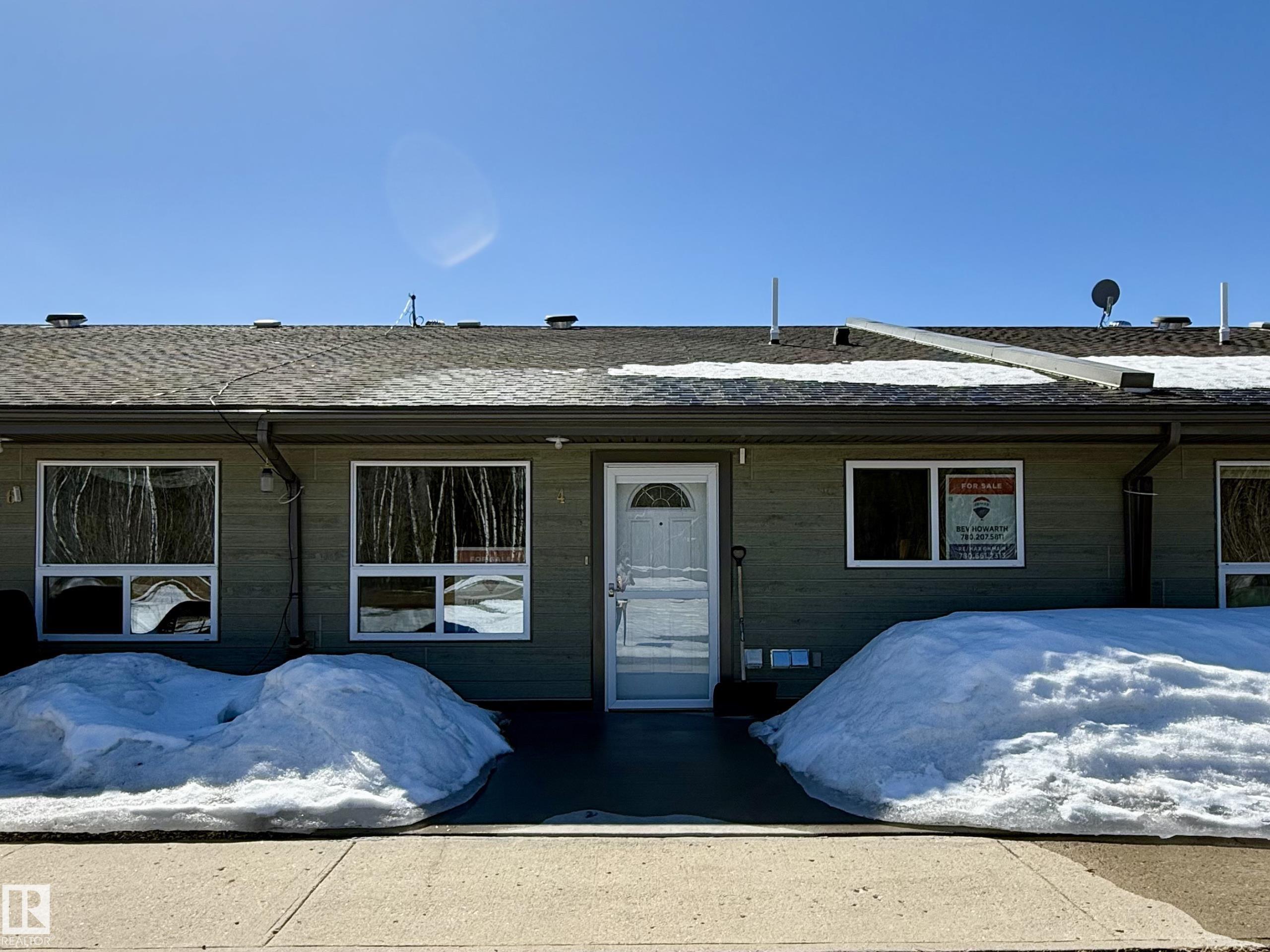 4 5011 Pine Drive, Cherry Grove, MLS® # E4483540