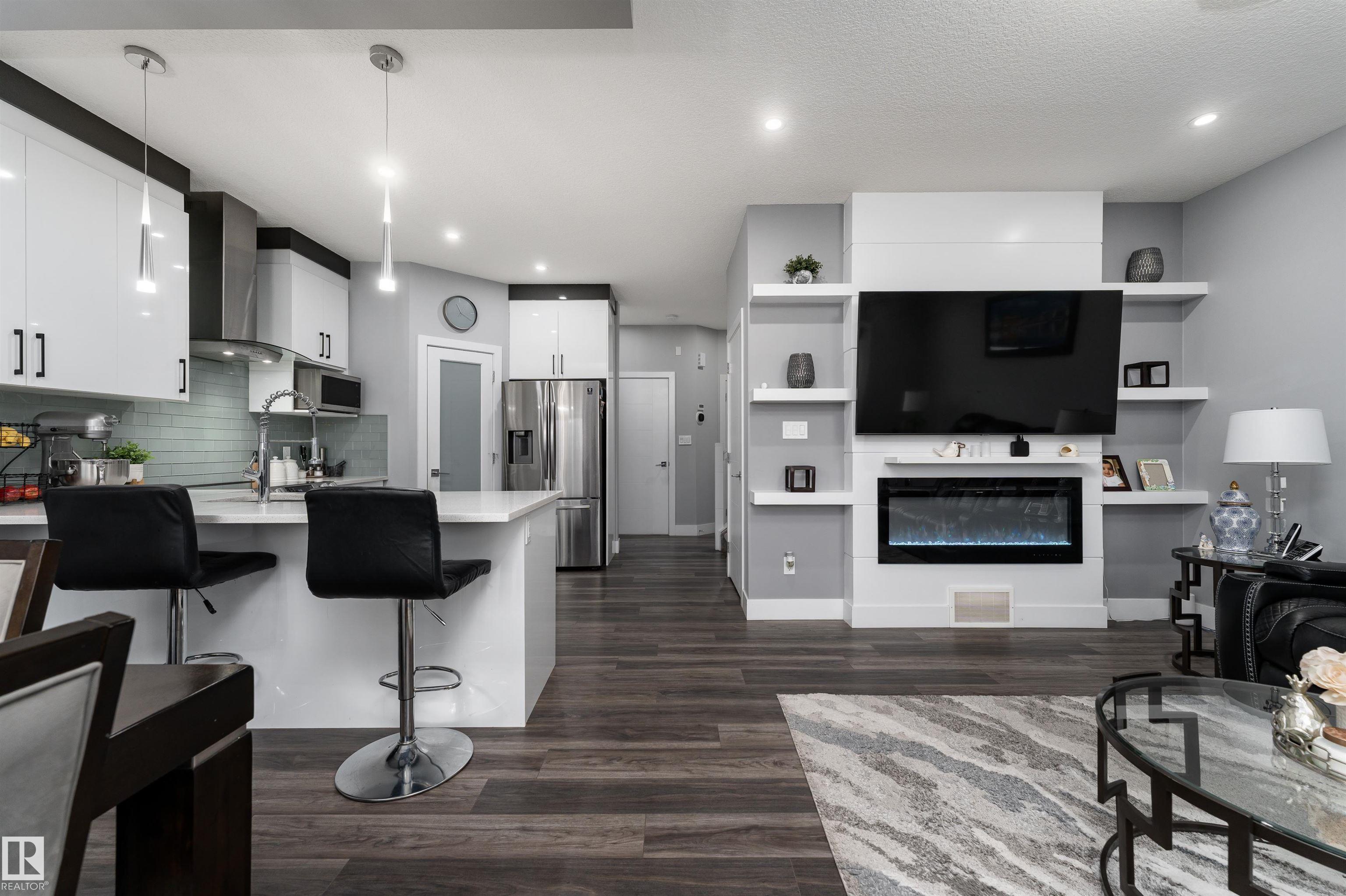 1613 Enright Way, Edmonton, MLS® # E4483828