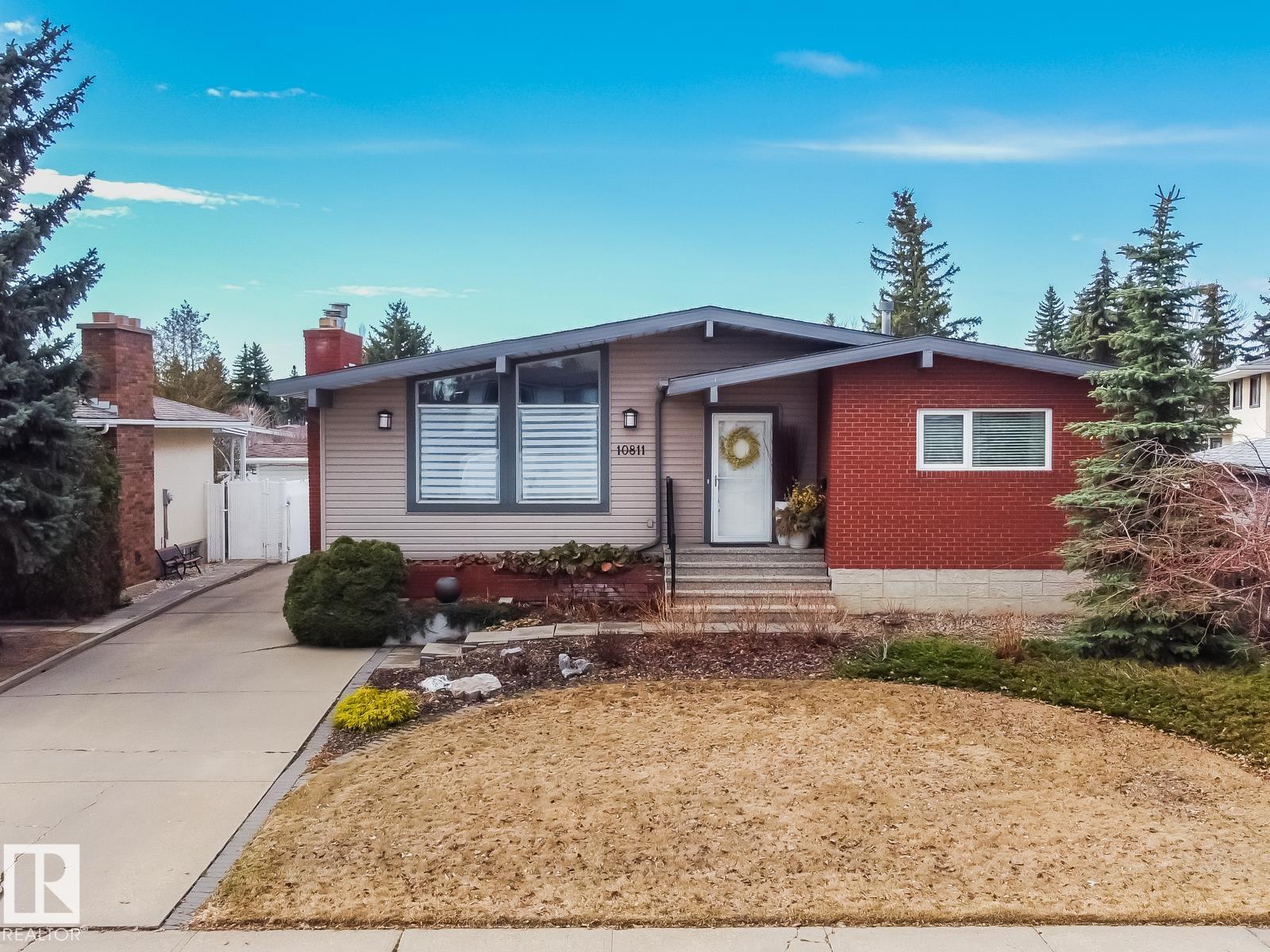 10811 43 Avenue, Edmonton, MLS® # E4483910