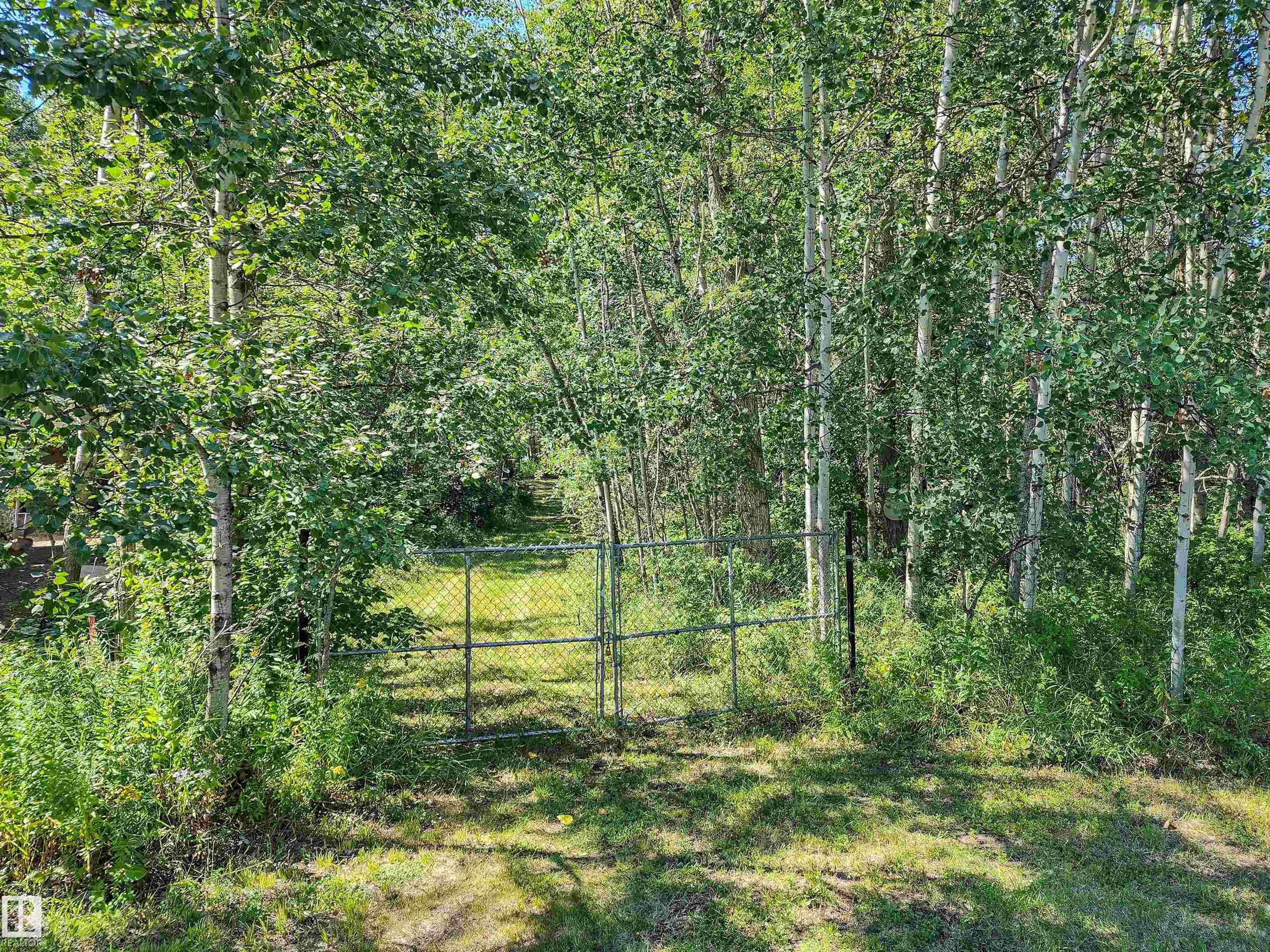  Vacant Lot/Land for Sale, MLS® # E4484104
