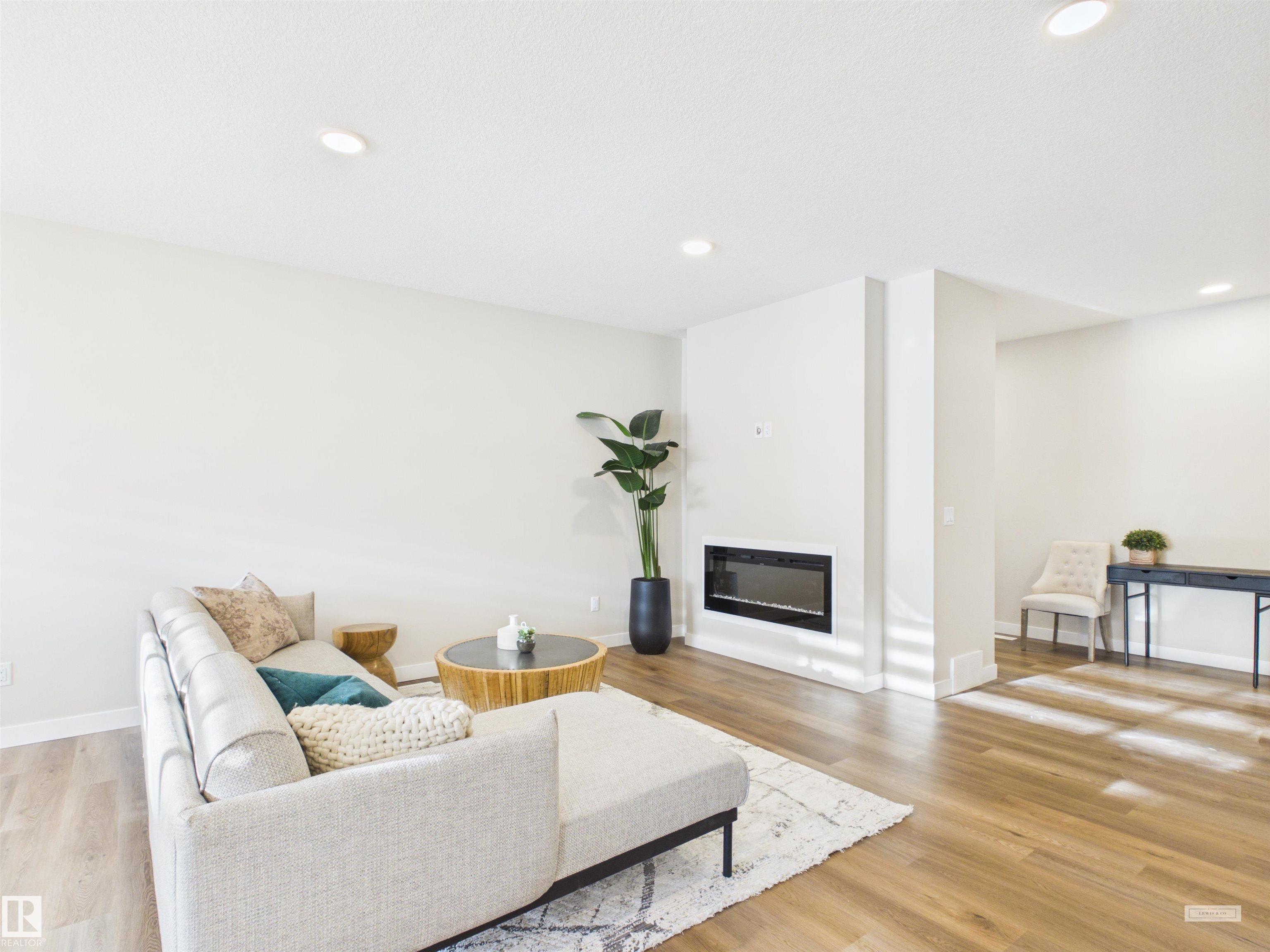 3 Emerson Landing, Spruce Grove, MLS® # E4484974