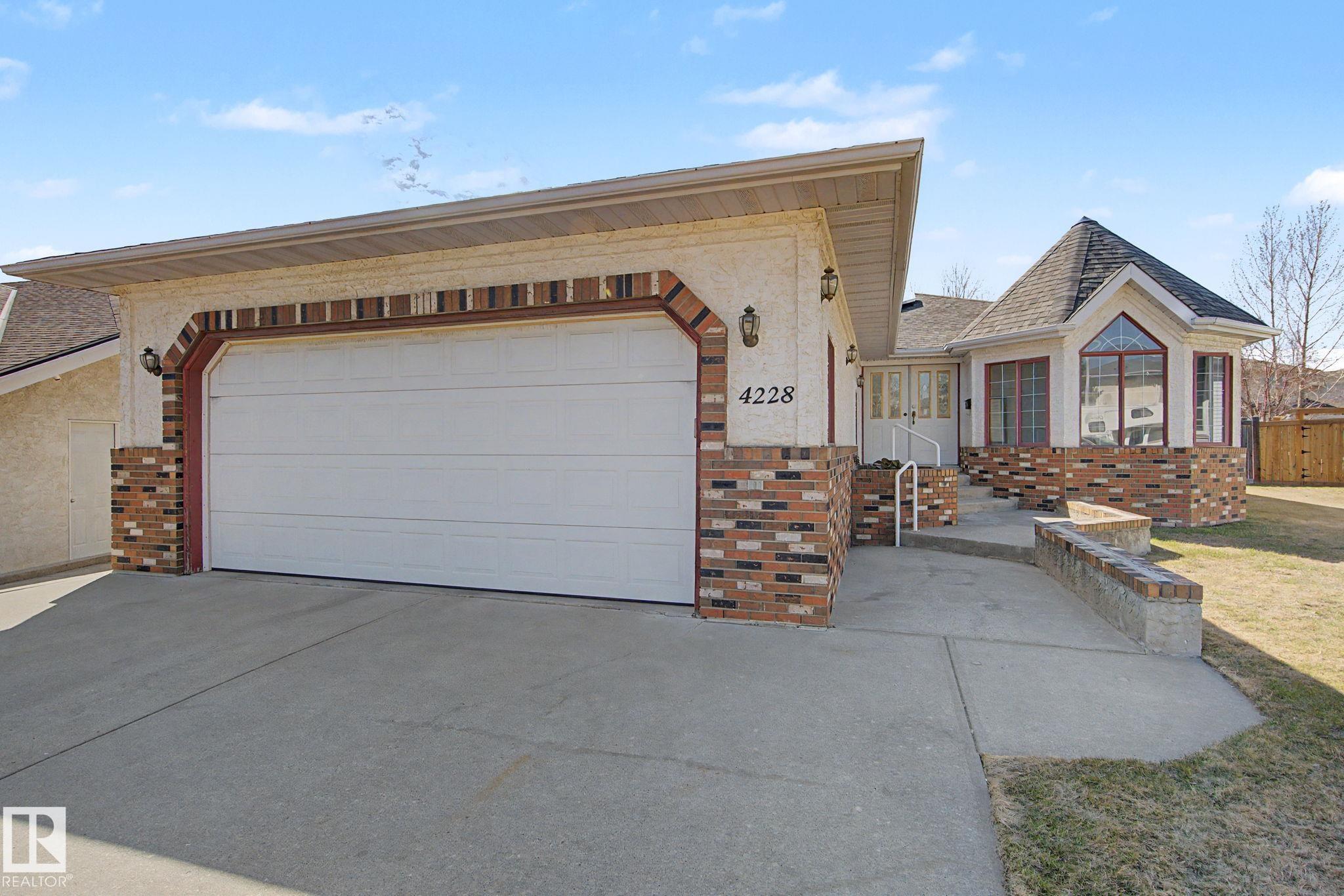 4228 46 Street, Edmonton, MLS® # E4485065