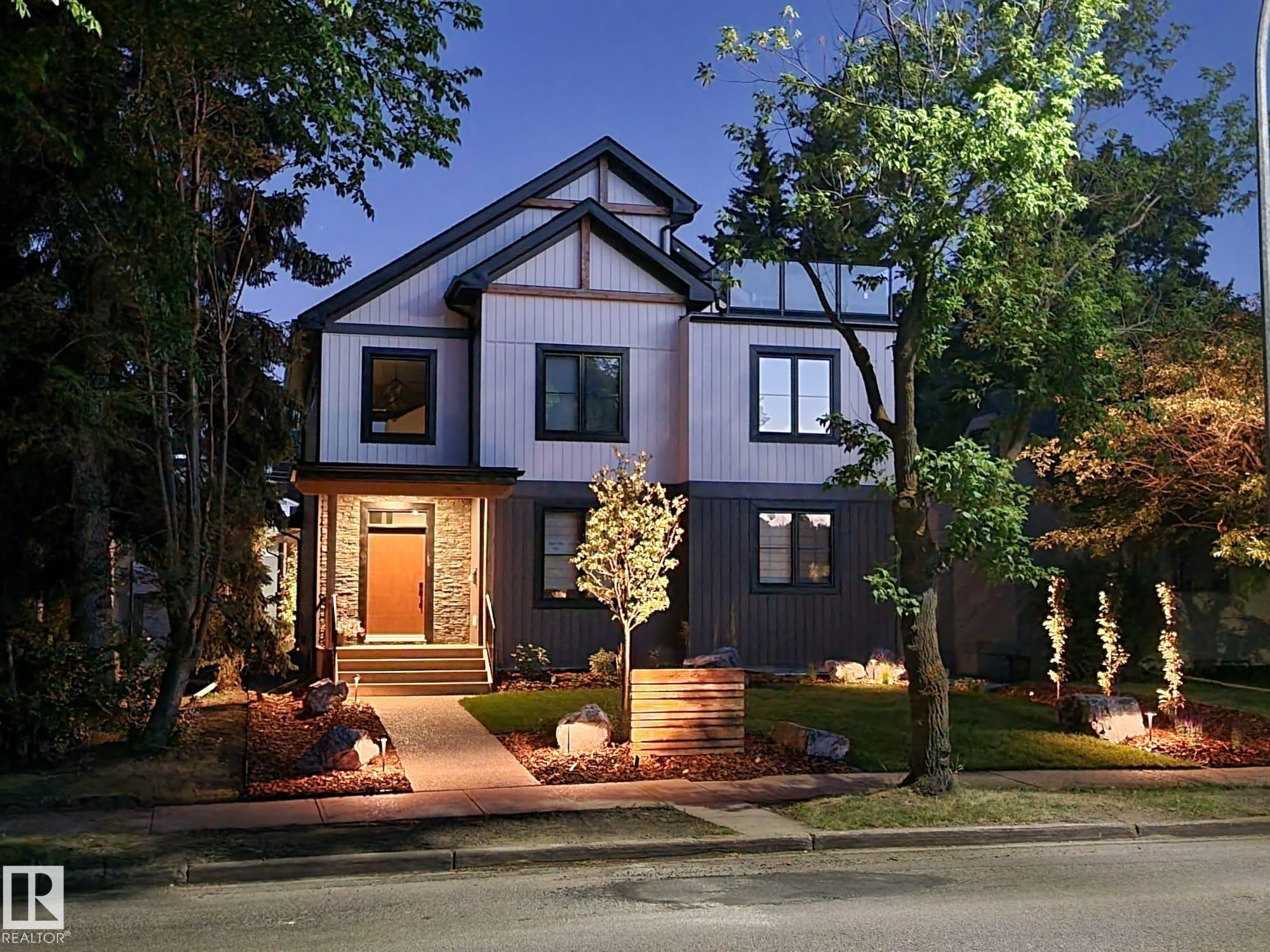 8207 101 Avenue Nw, Edmonton, MLS® # E4485346