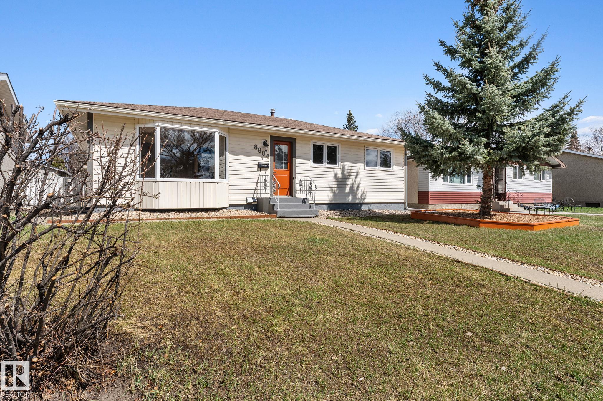 8804 135 Avenue, Edmonton, MLS® # E4485843