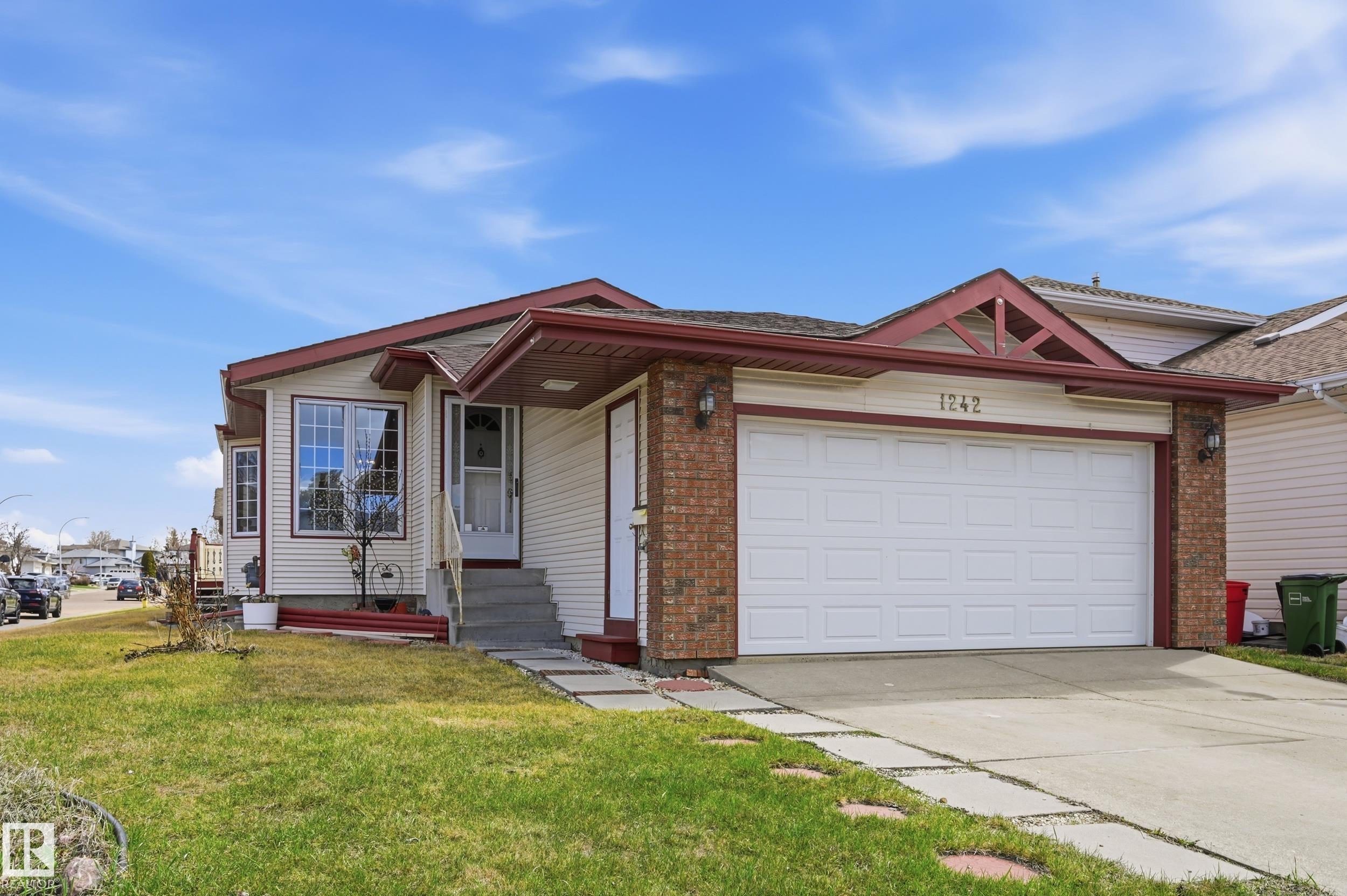 1242 Joyce Crescent, Edmonton, MLS® # E4485884
