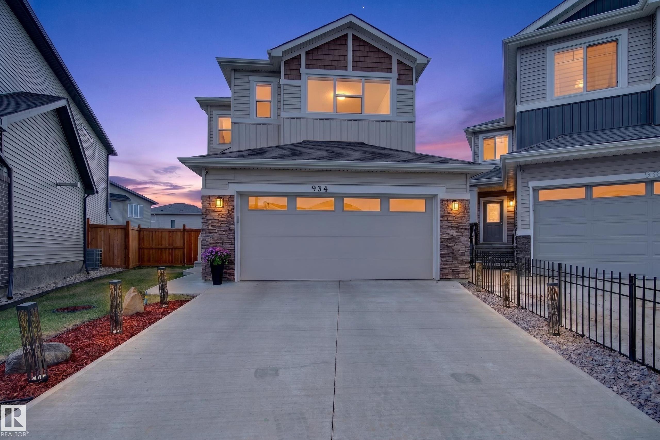 Real Estate Listing MLS E4486376