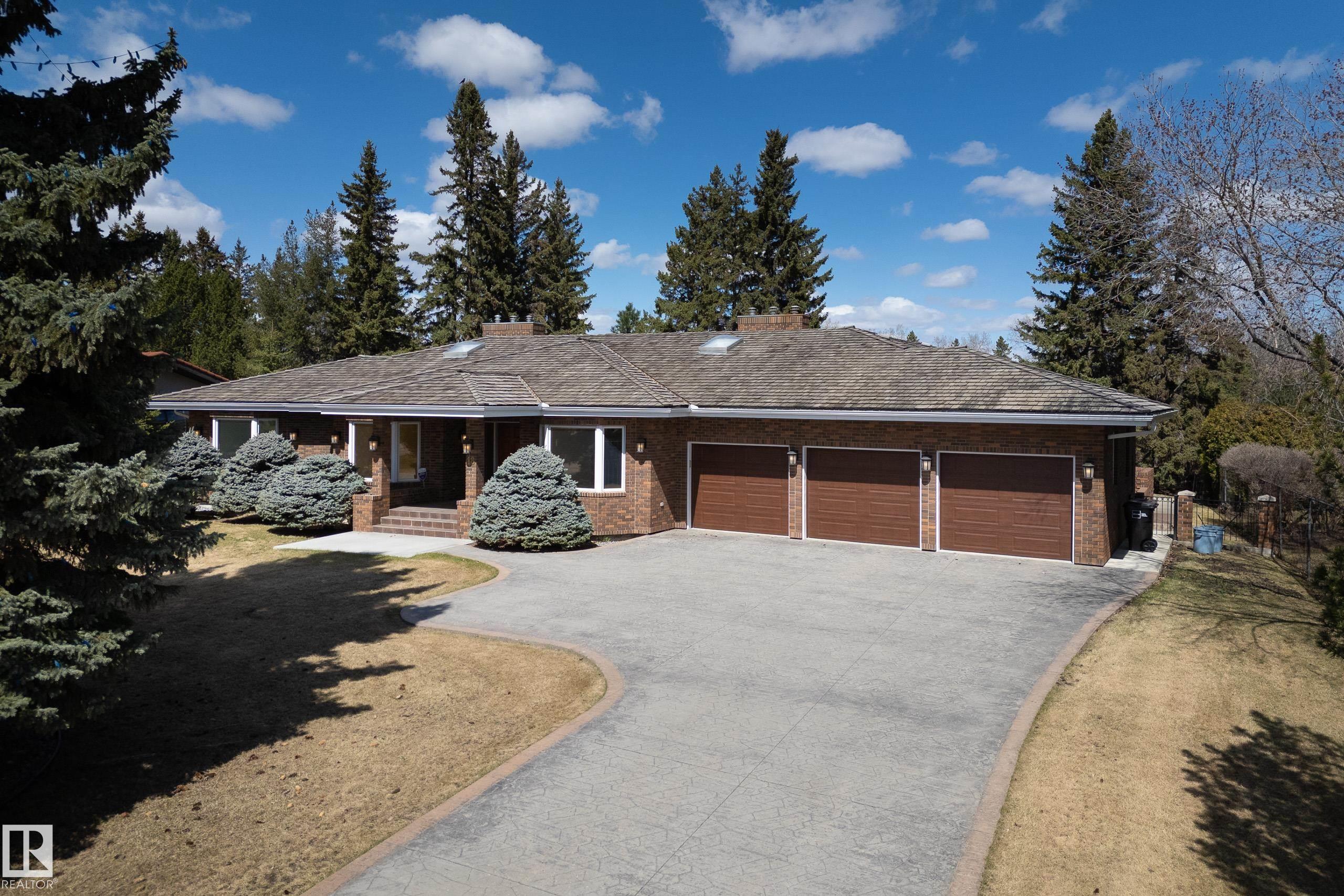 18 Westbrook Drive, Edmonton, MLS® # E4486379
