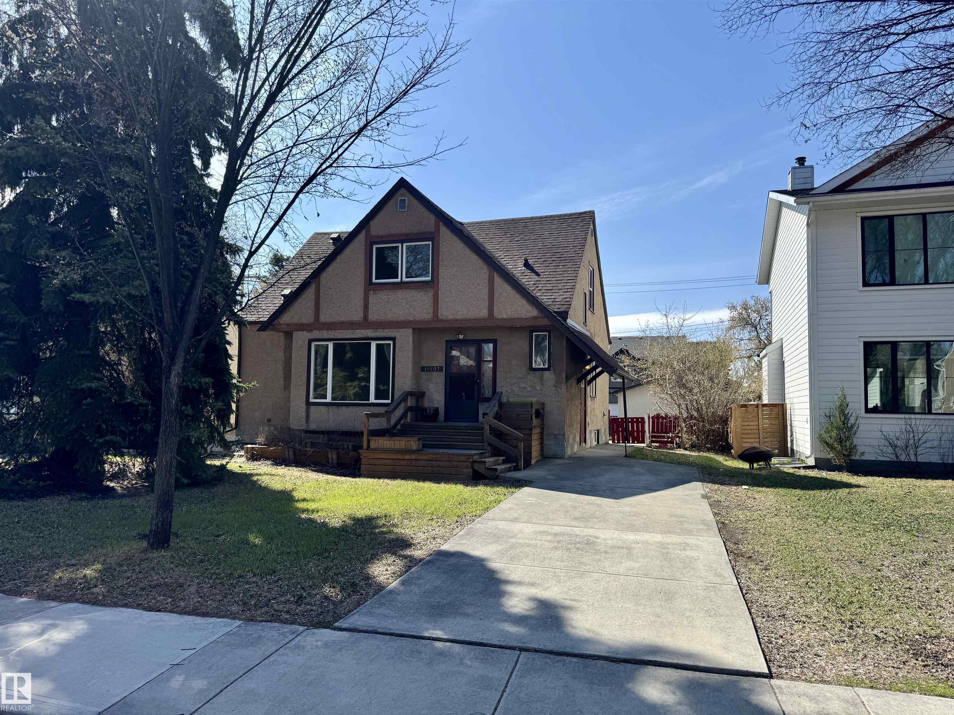 Real Estate Listing MLS E4486386