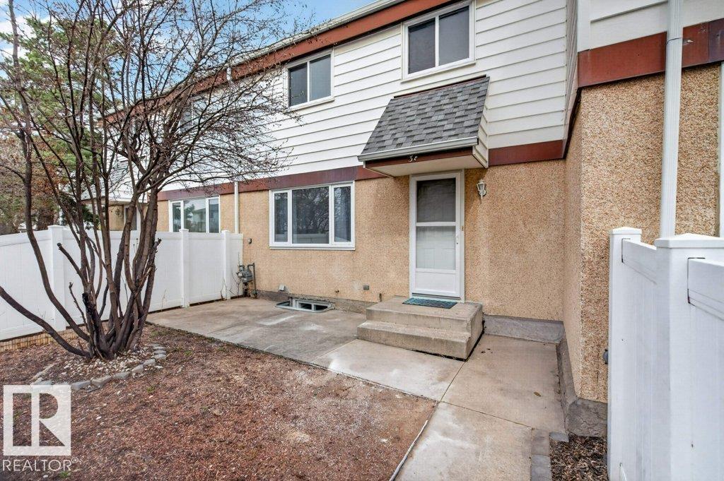 Real Estate Listing MLS E4486396