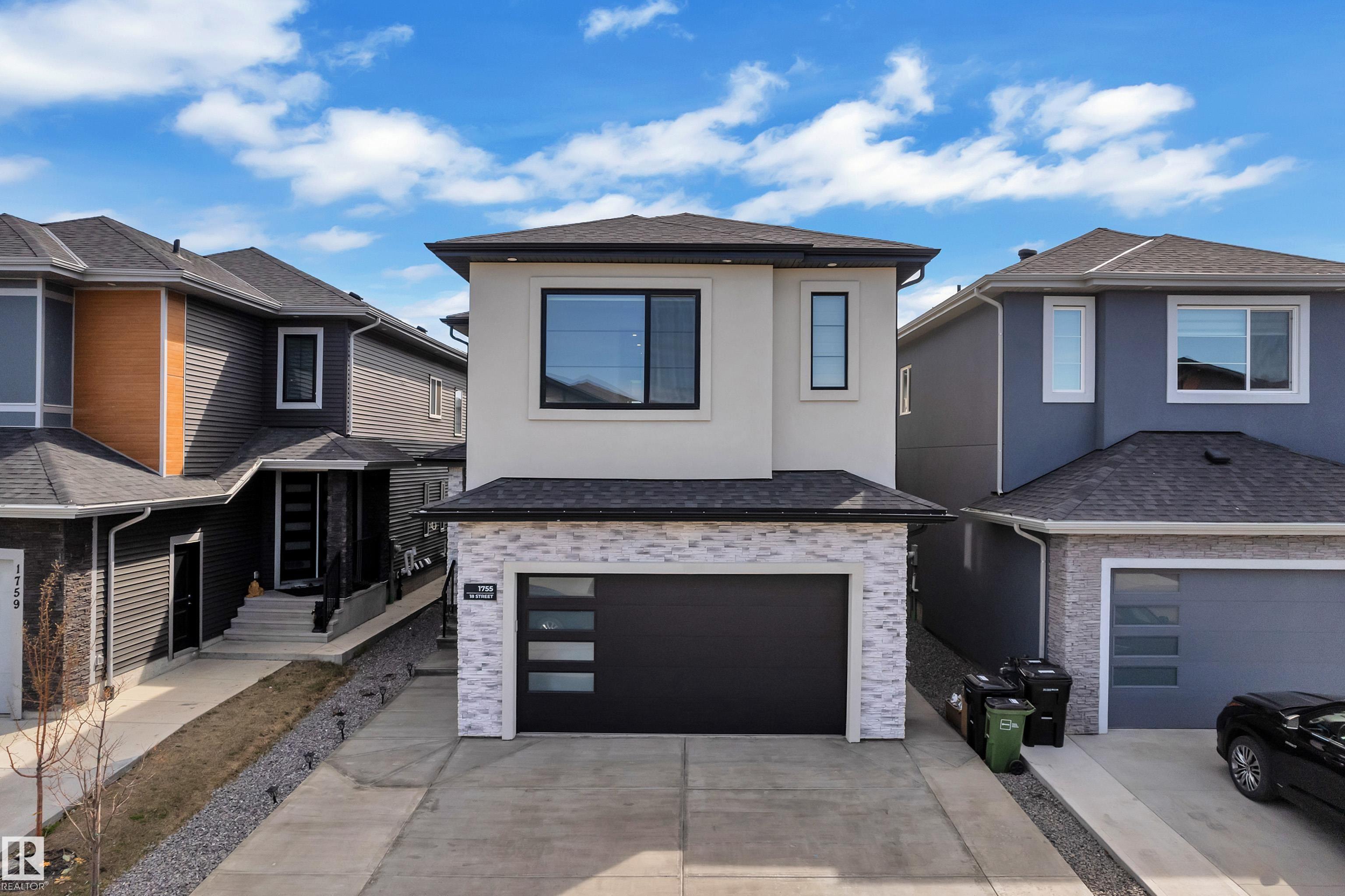 Real Estate Listing MLS E4486671