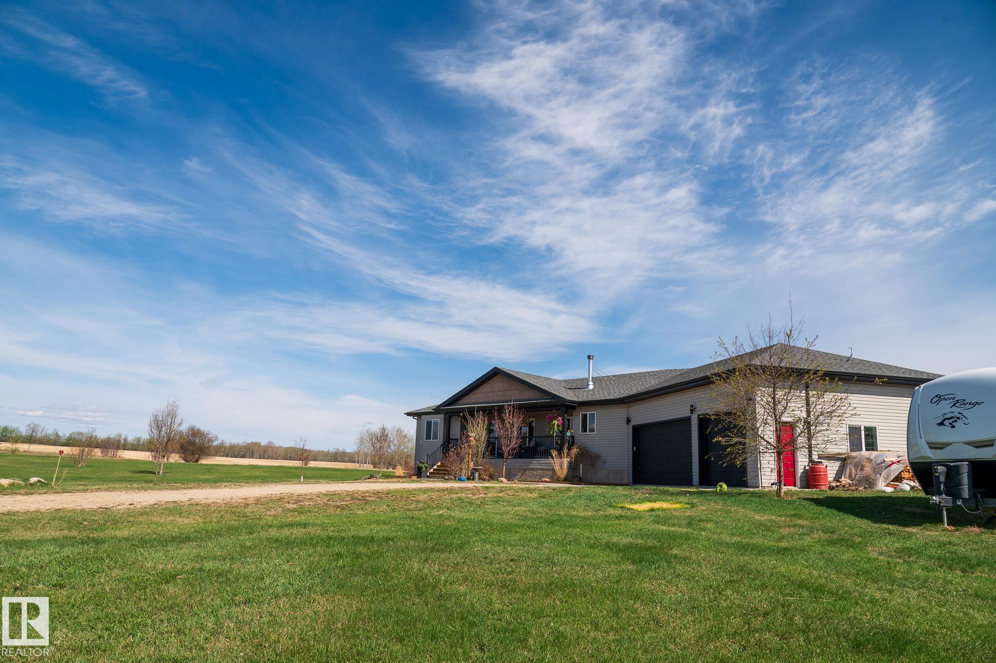 2208 Twp Road 534, Rural Lac Ste. Anne County, MLS® # E4487091