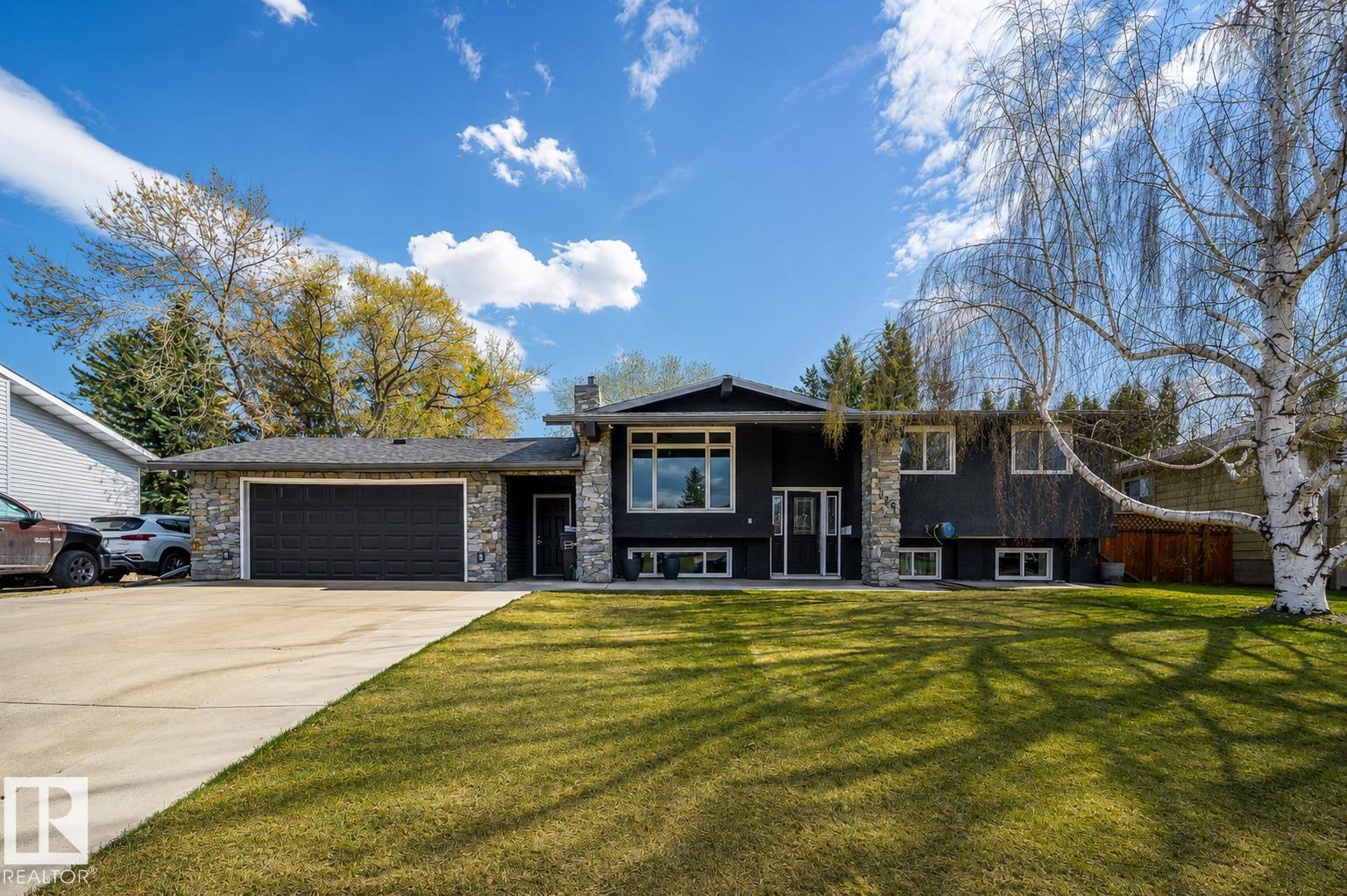 126 Harrison Drive, Edmonton, MLS® # E4487131