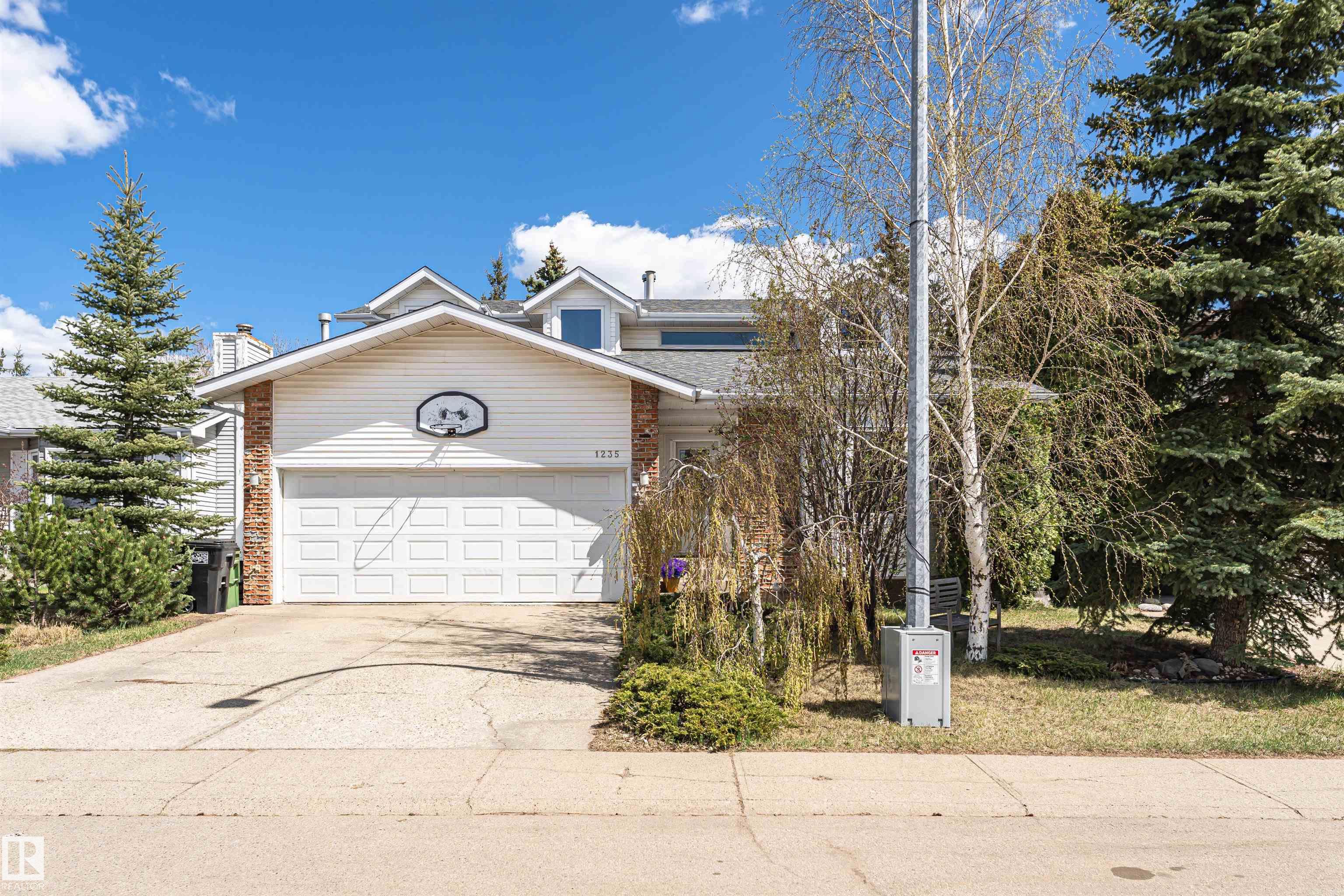 1235 104 Street, Edmonton, MLS® # E4487325