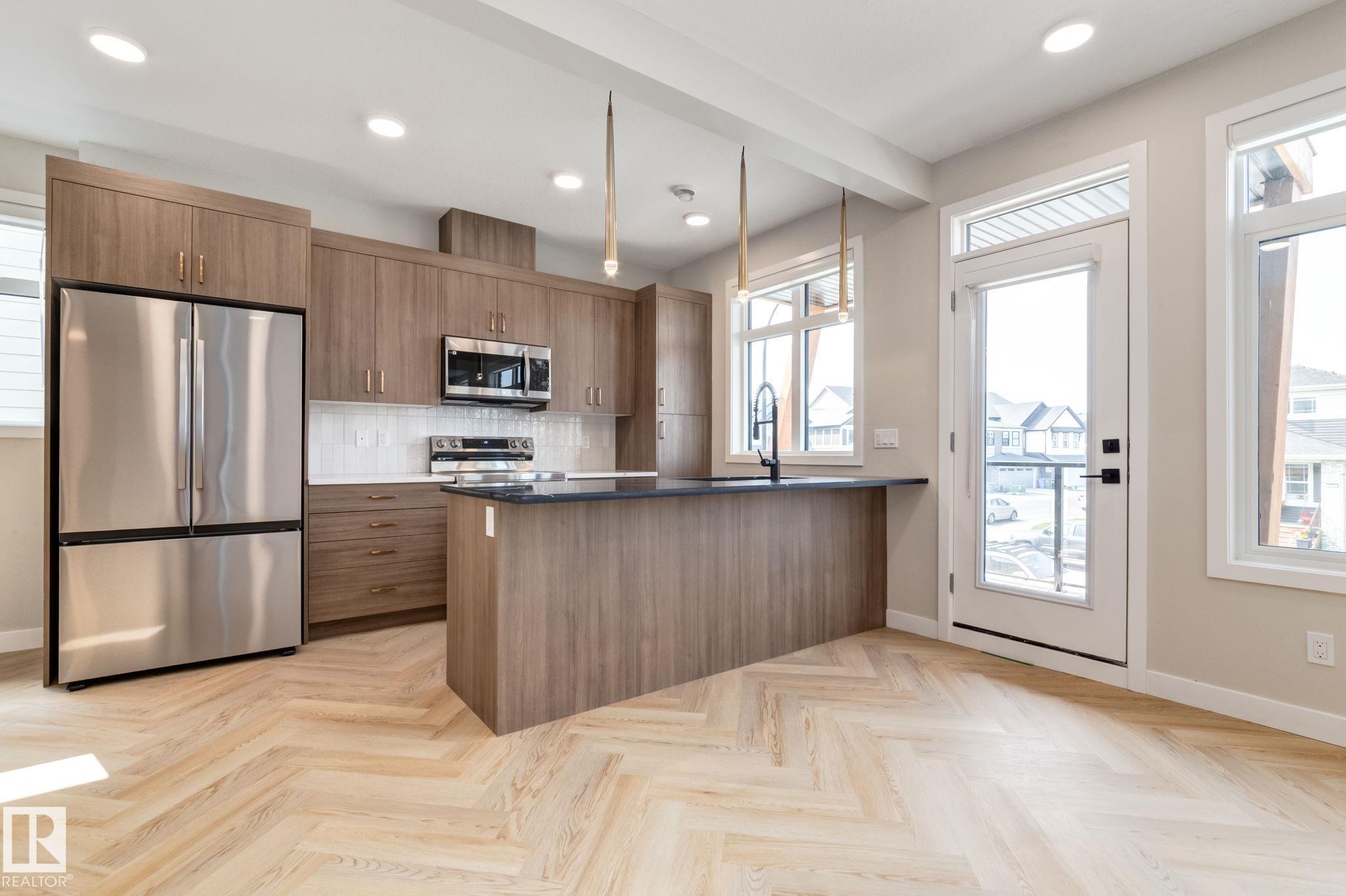 2 16231 19 Avenue, Edmonton, MLS® # E4487379