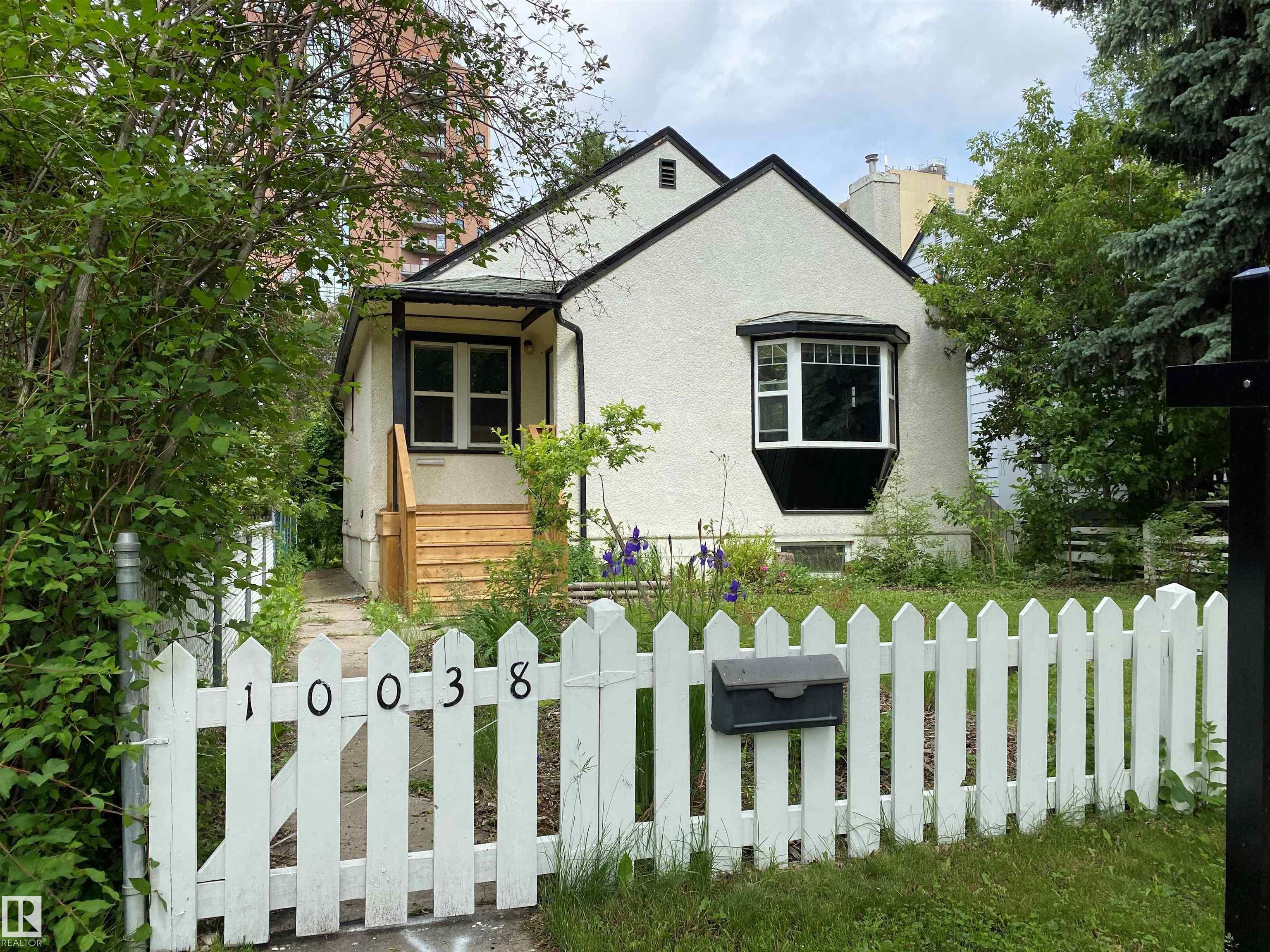 10038 88 Avenue, Edmonton, MLS® # E4487456