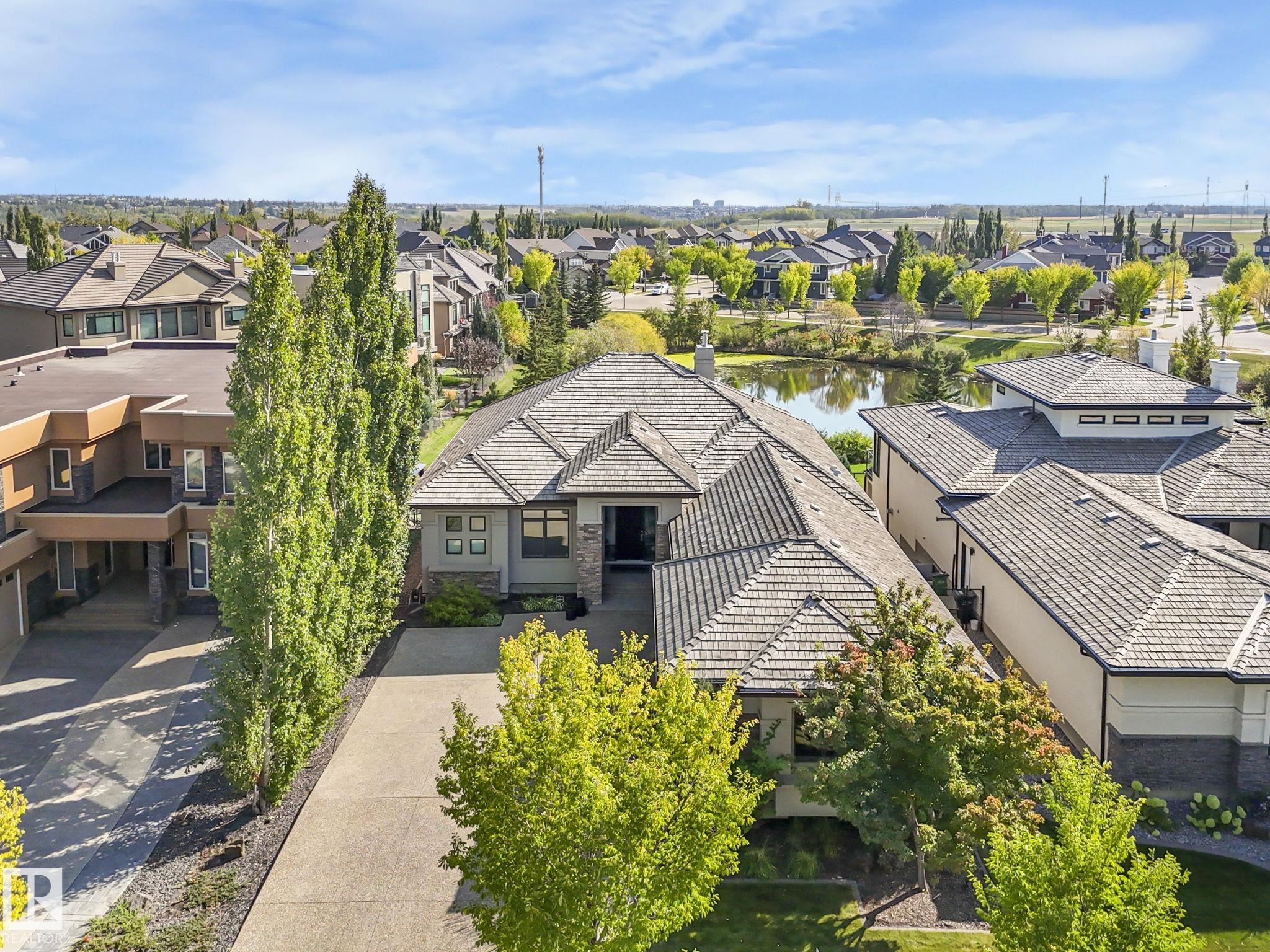 2415 Cameron Ravine Drive, Edmonton, MLS® # E4487828