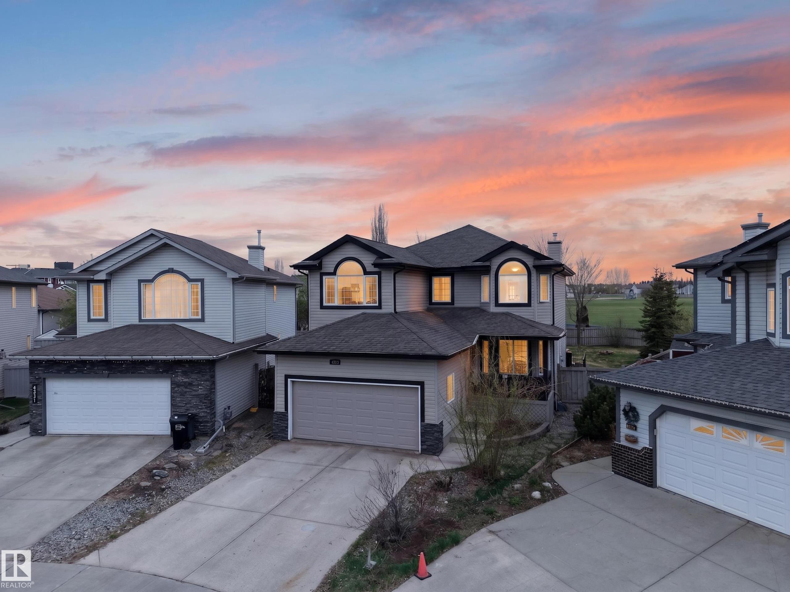 4333 Mcmullen Way Sw, Edmonton, MLS® # E4488027