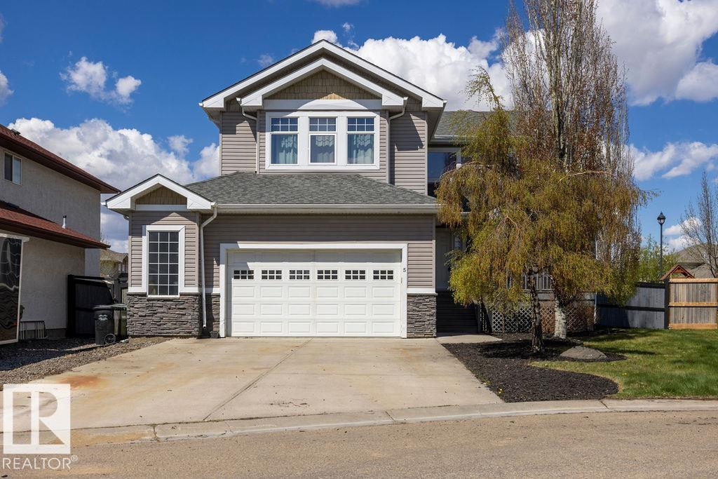 Real Estate Listing MLS E4488631