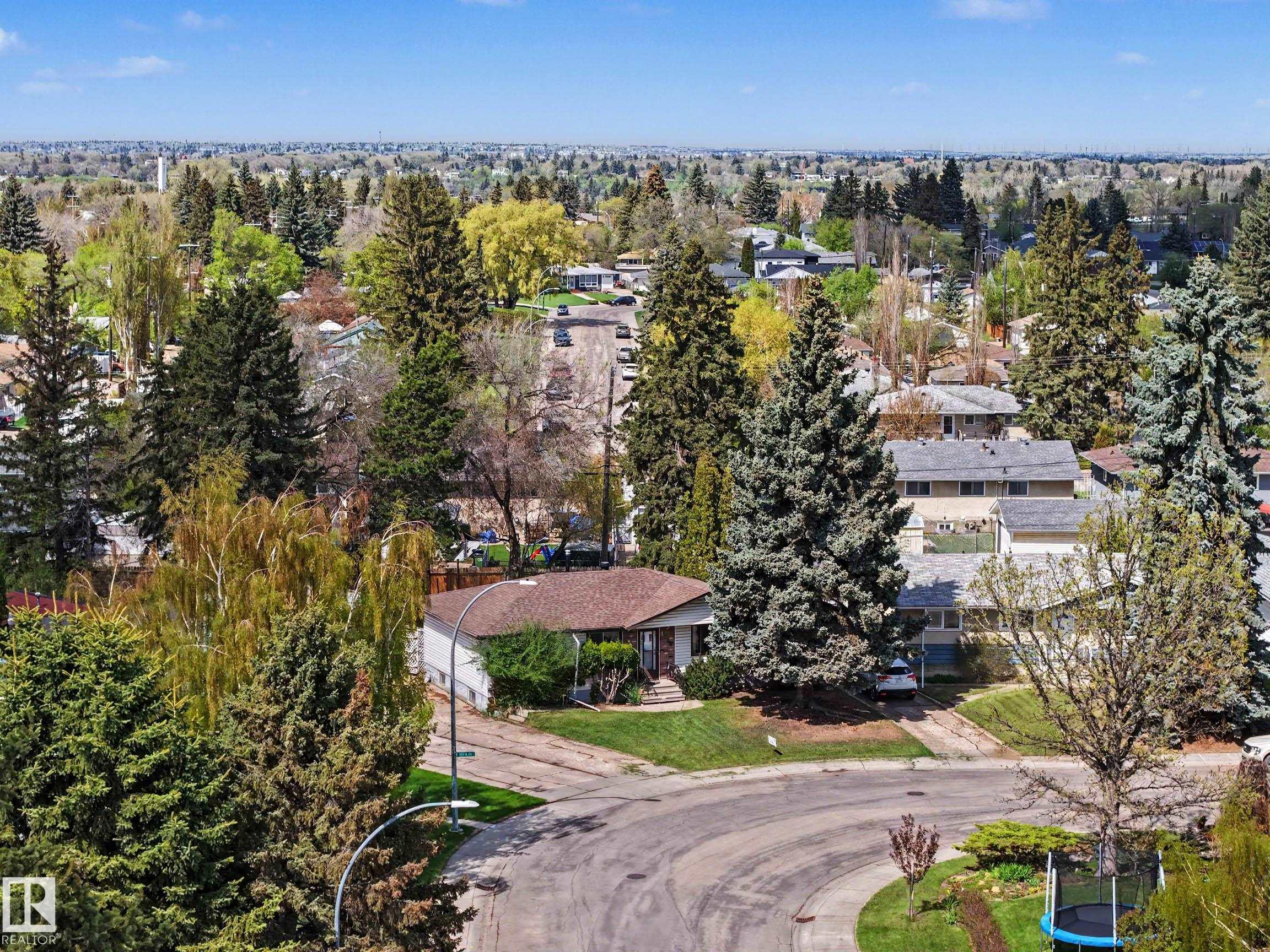4728 102a Avenue, Edmonton, MLS® # E4488673